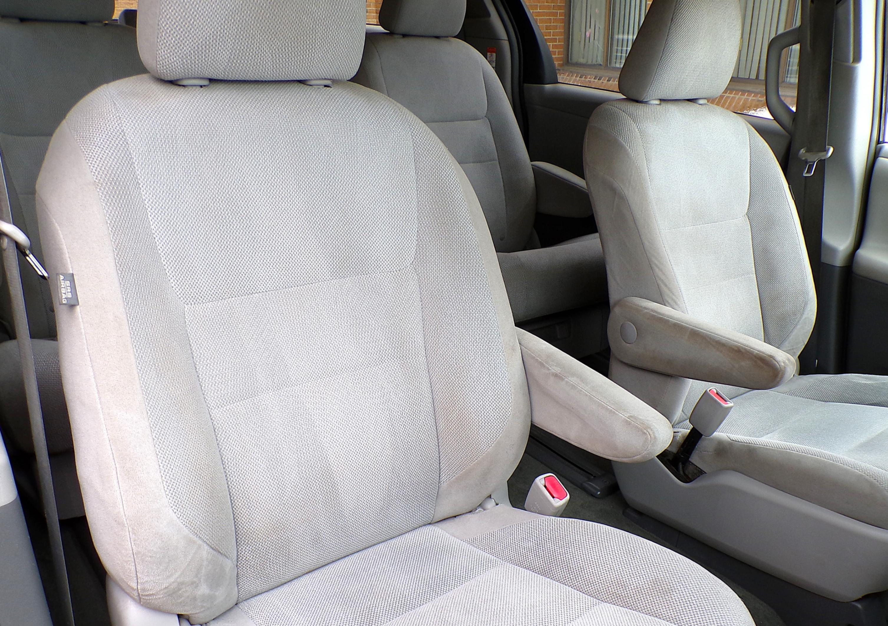 /autogallery/2015-Toyota-Sienna-7887759100437197.jpg