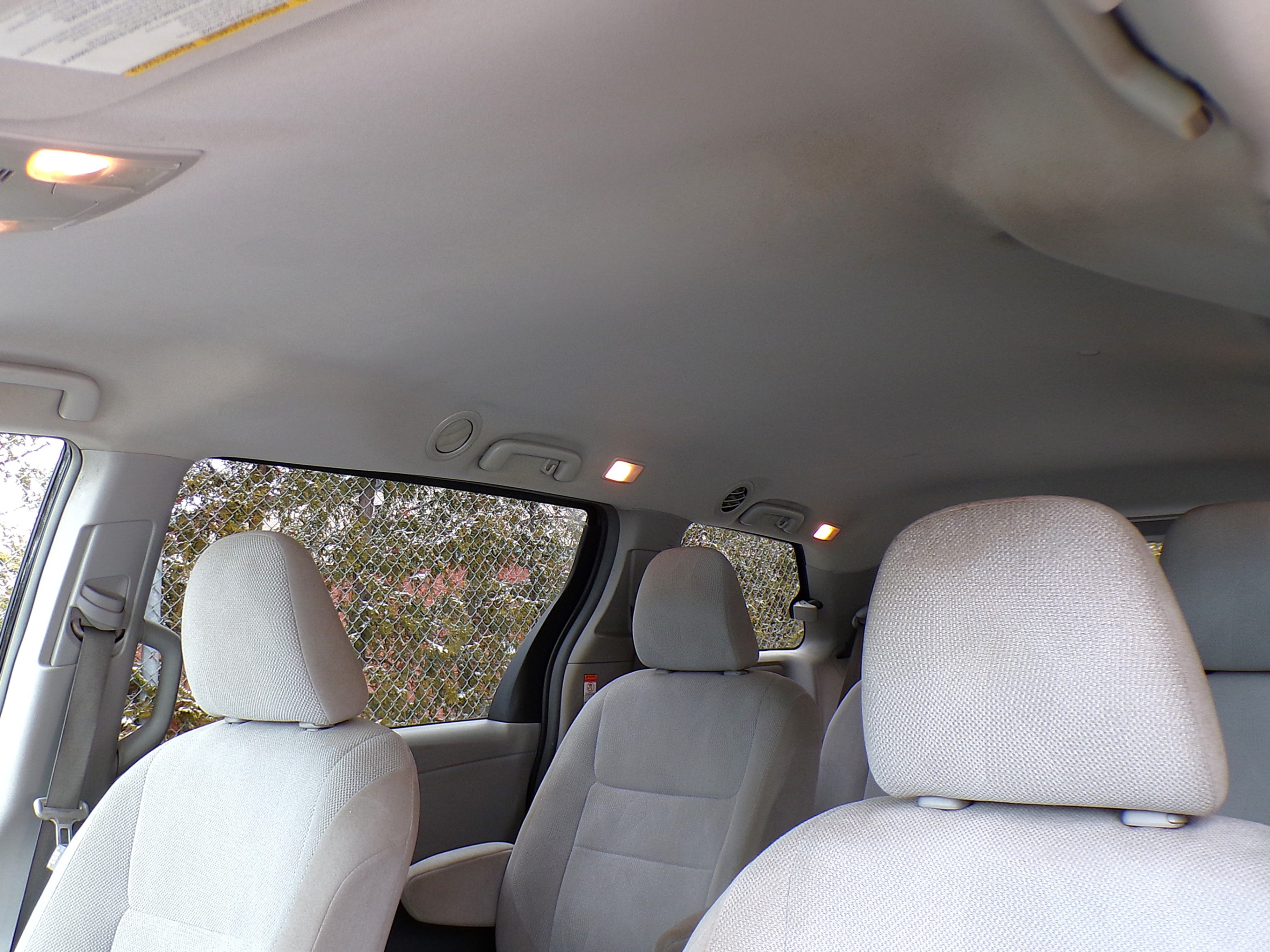 /autogallery/2015-Toyota-Sienna-956661156929163.jpg