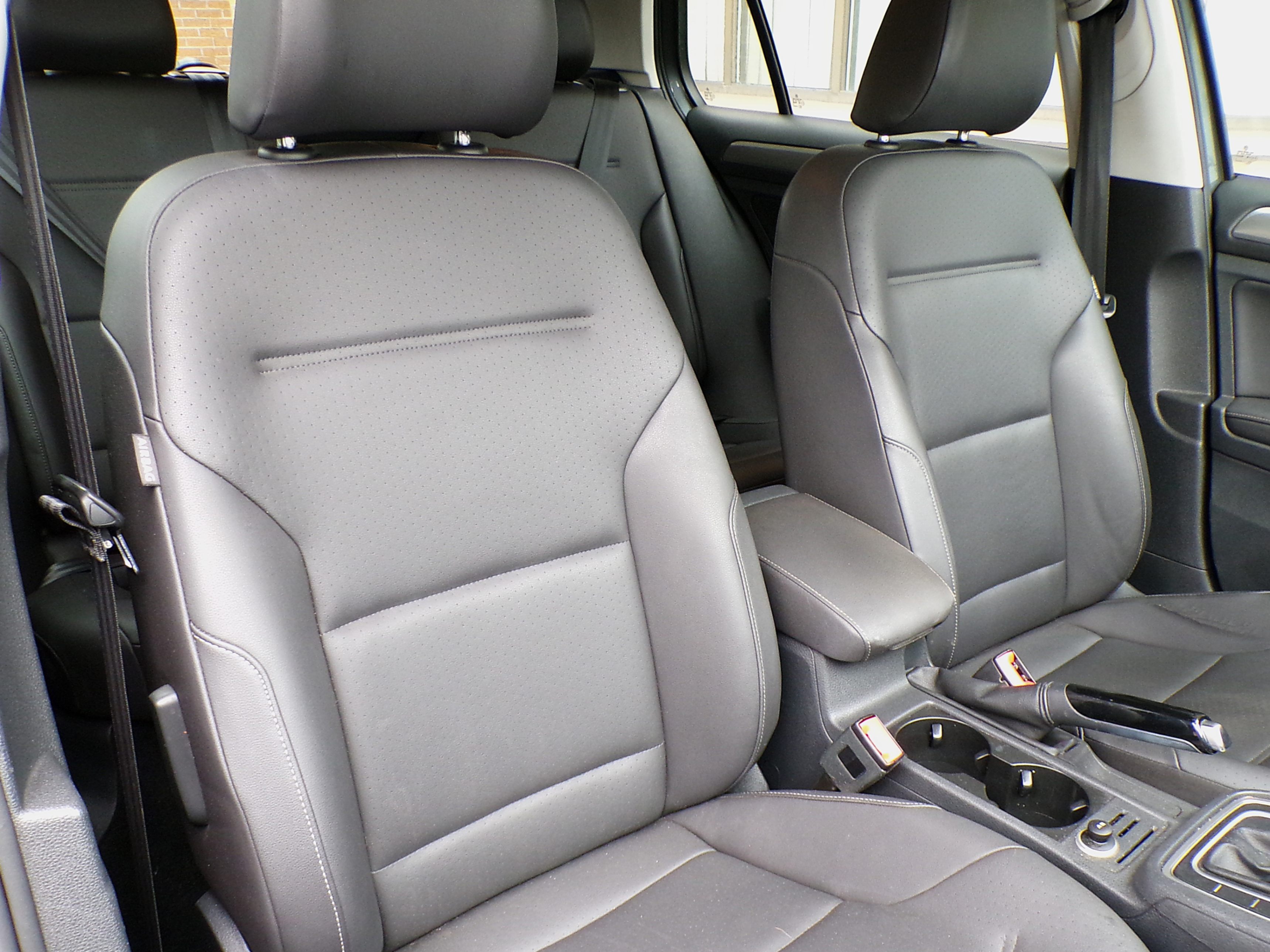 /autogallery/2015-Volkswagen-Golf-06418663308828076.jpg
