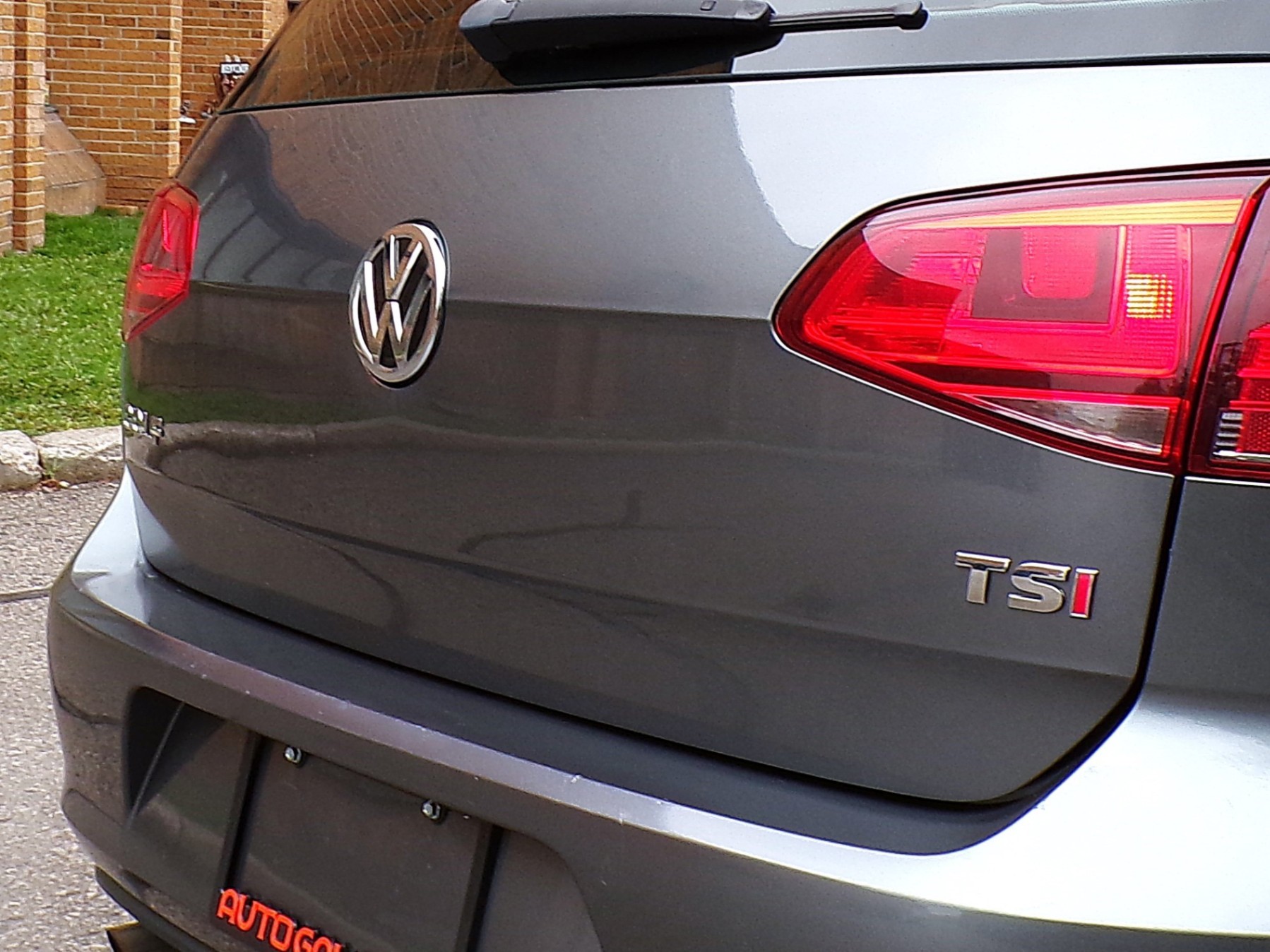 /autogallery/2015-Volkswagen-Golf-16878215347343328.jpg