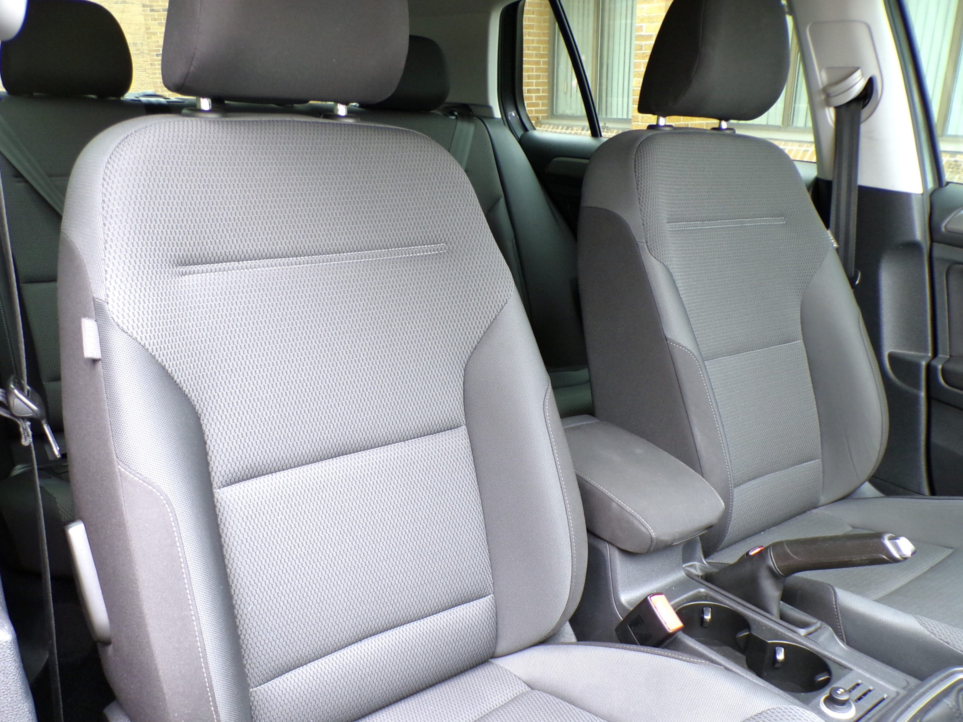 /autogallery/2015-Volkswagen-Golf-233391584729016.jpg