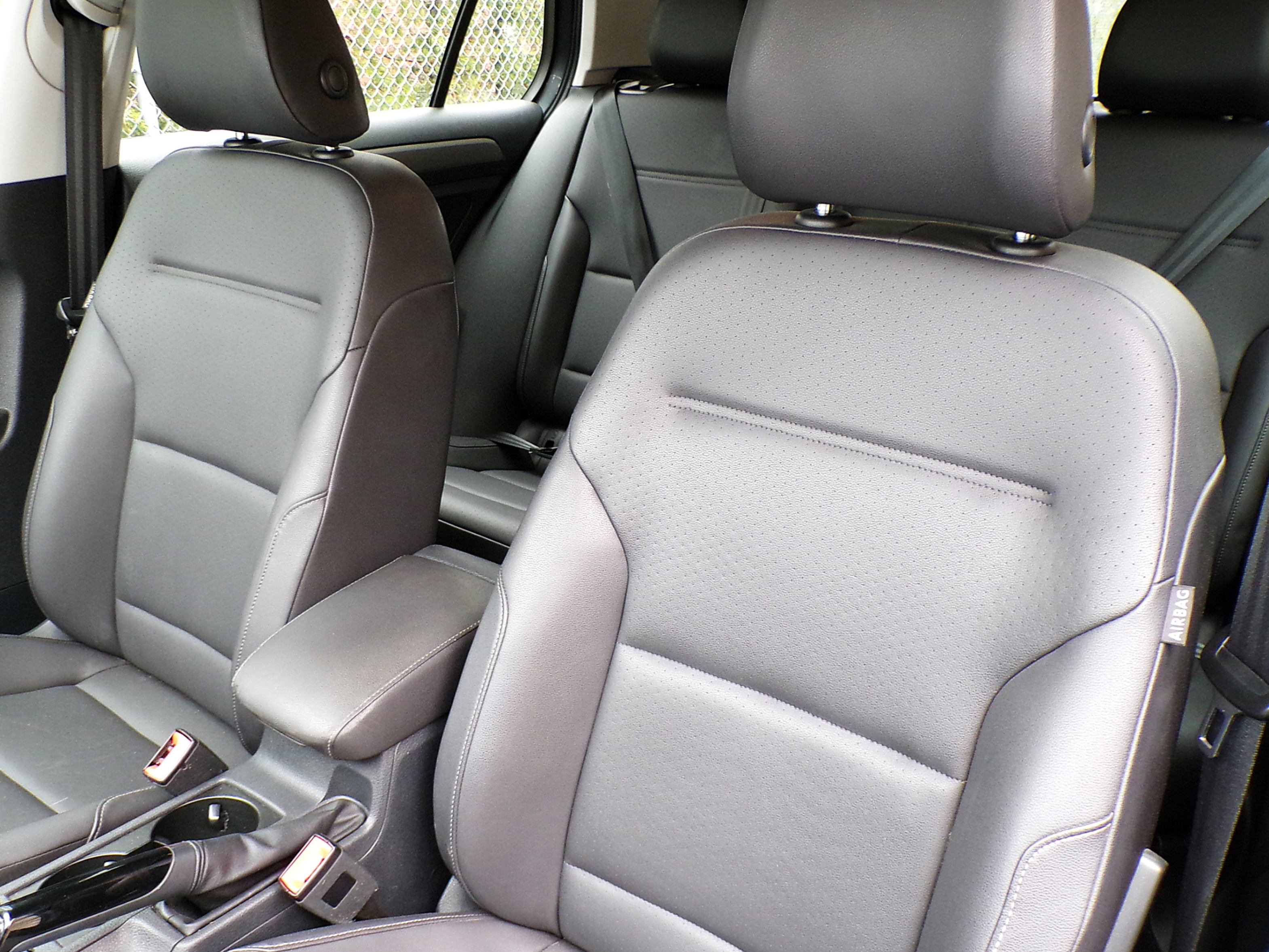 /autogallery/2015-Volkswagen-Golf-3502419143085729.jpg