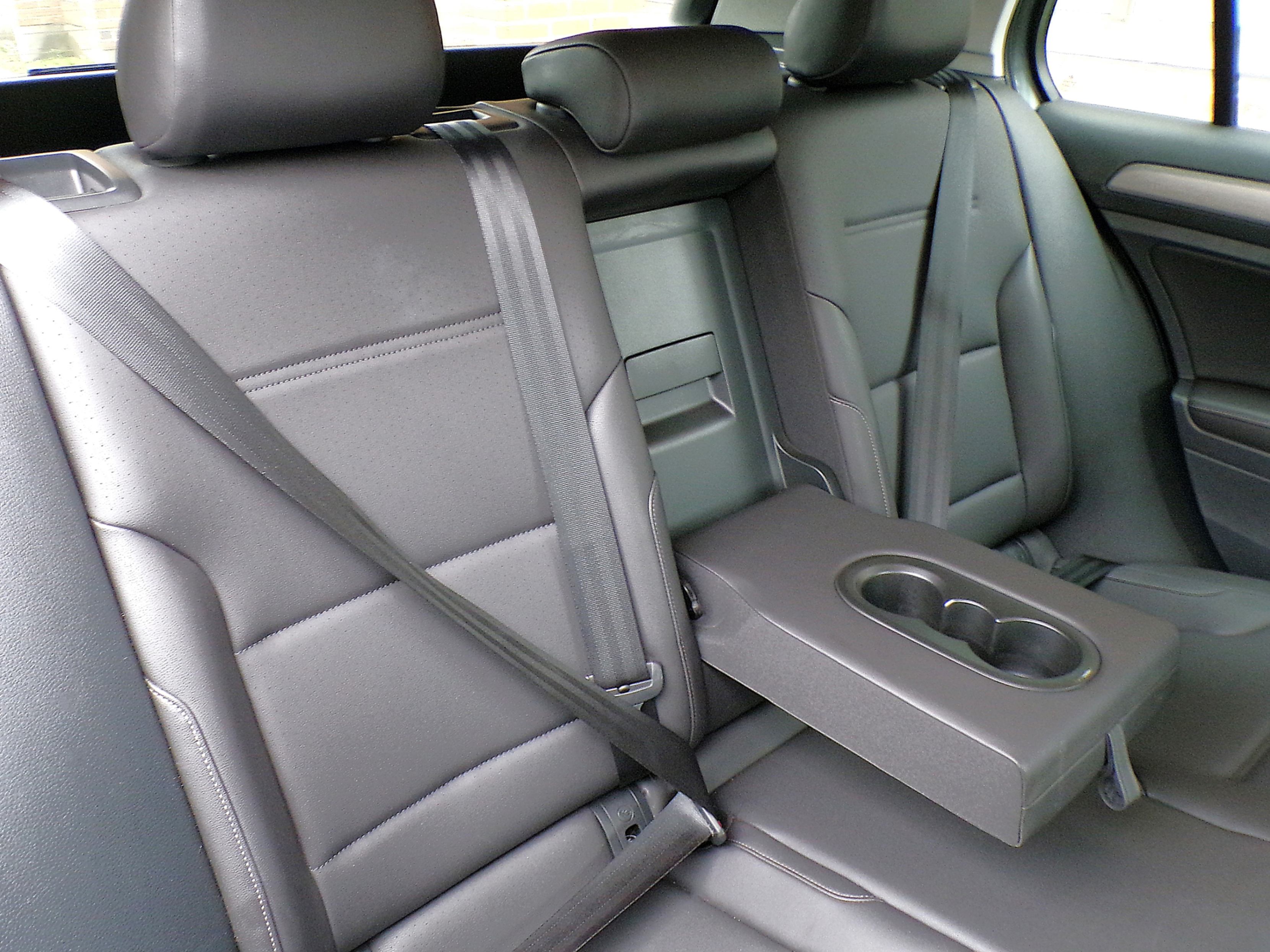 /autogallery/2015-Volkswagen-Golf-4604813636214704.jpg