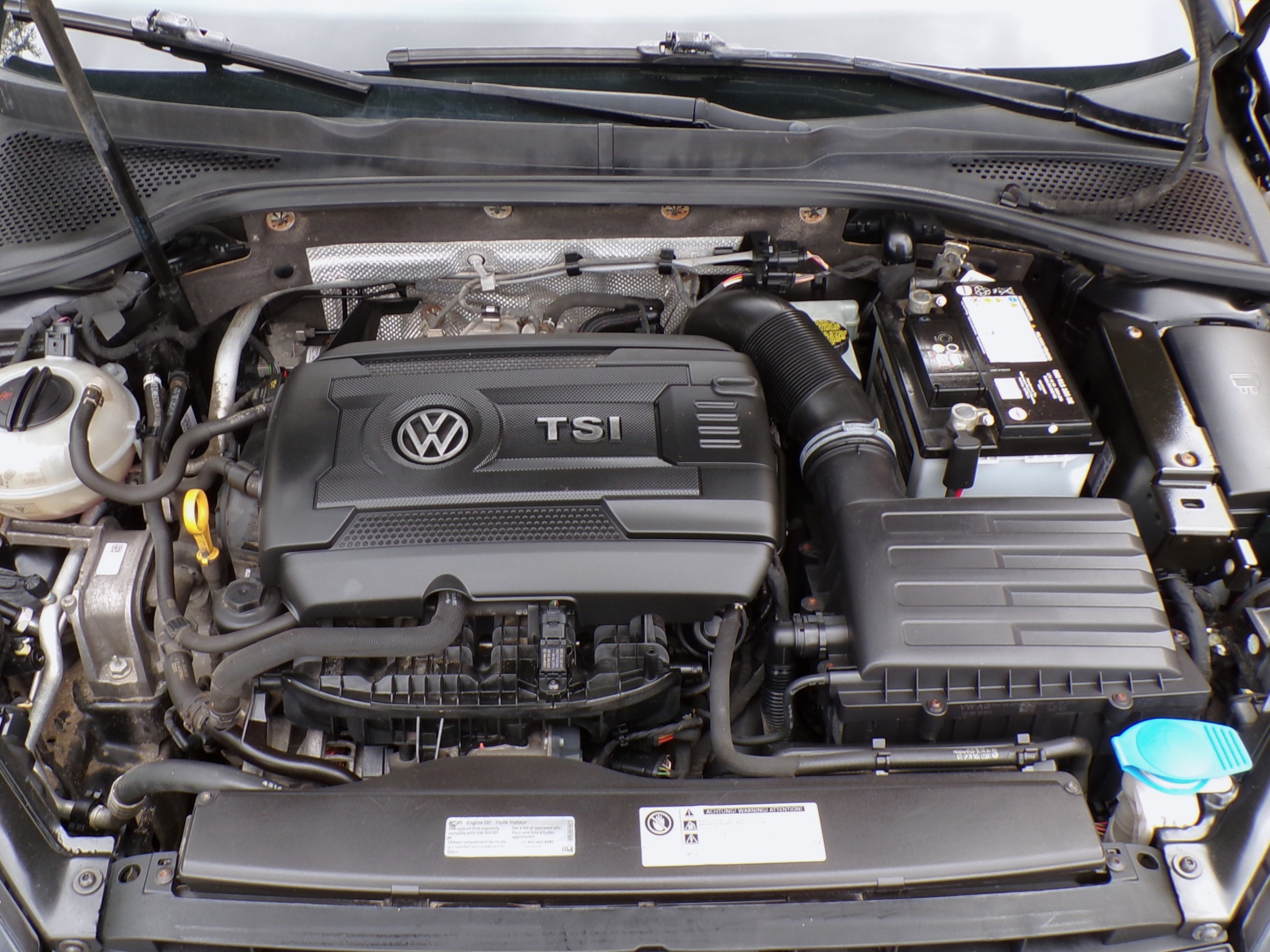 /autogallery/2015-Volkswagen-Golf-5248147237060543.jpg