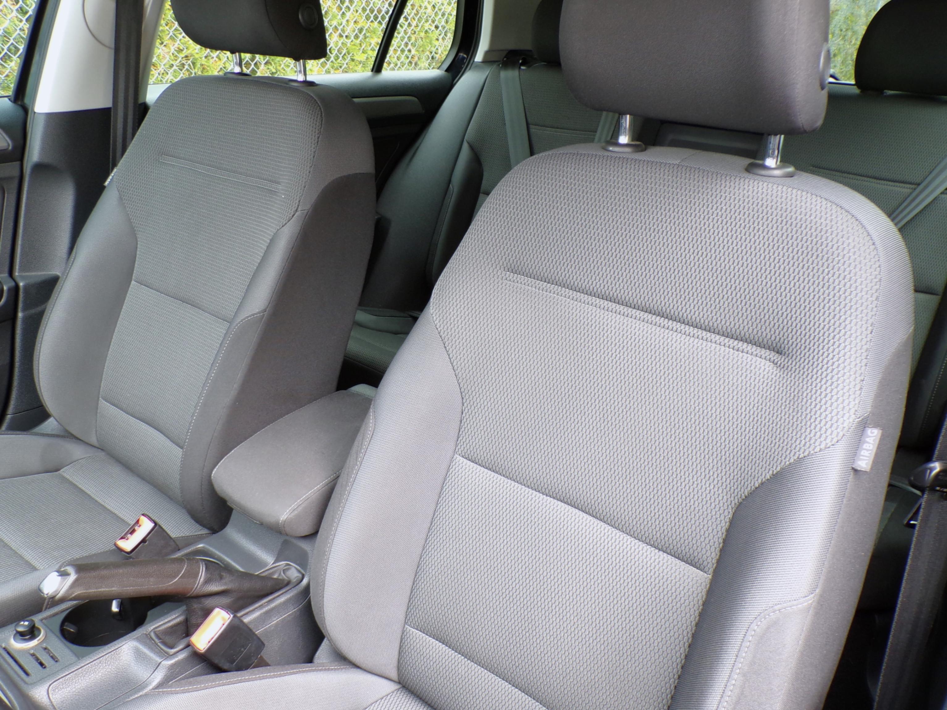 /autogallery/2015-Volkswagen-Golf-6041368810930481.jpg