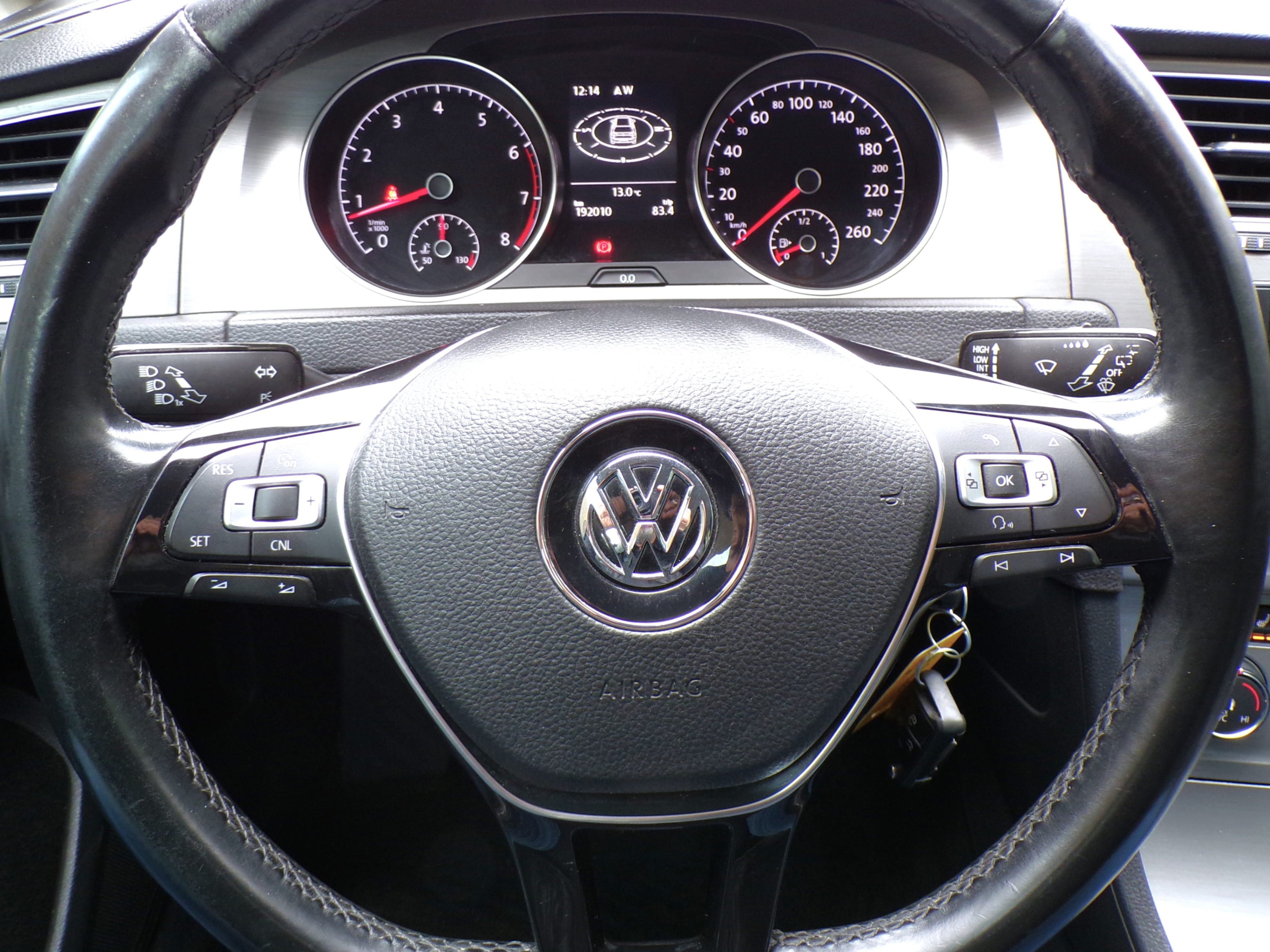 /autogallery/2015-Volkswagen-Golf-7221320909083759.jpg
