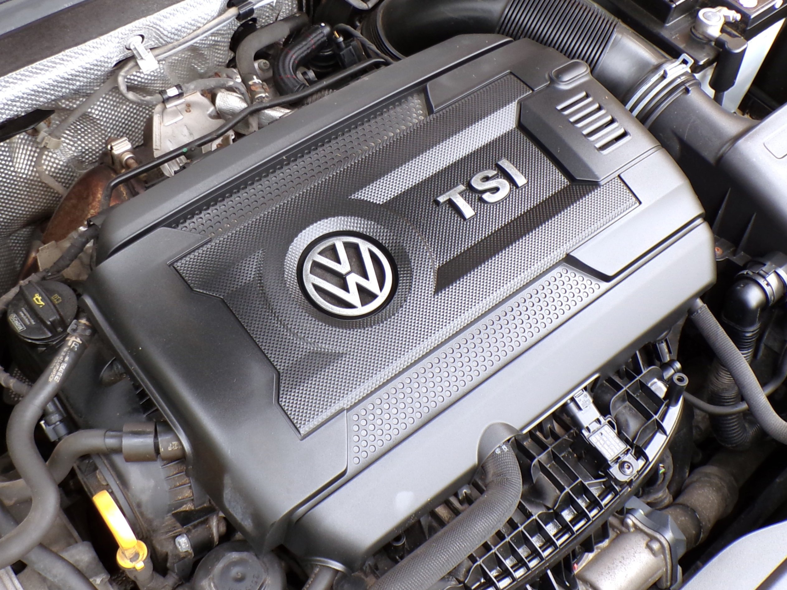 /autogallery/2015-Volkswagen-Golf-9739151853355514.jpg