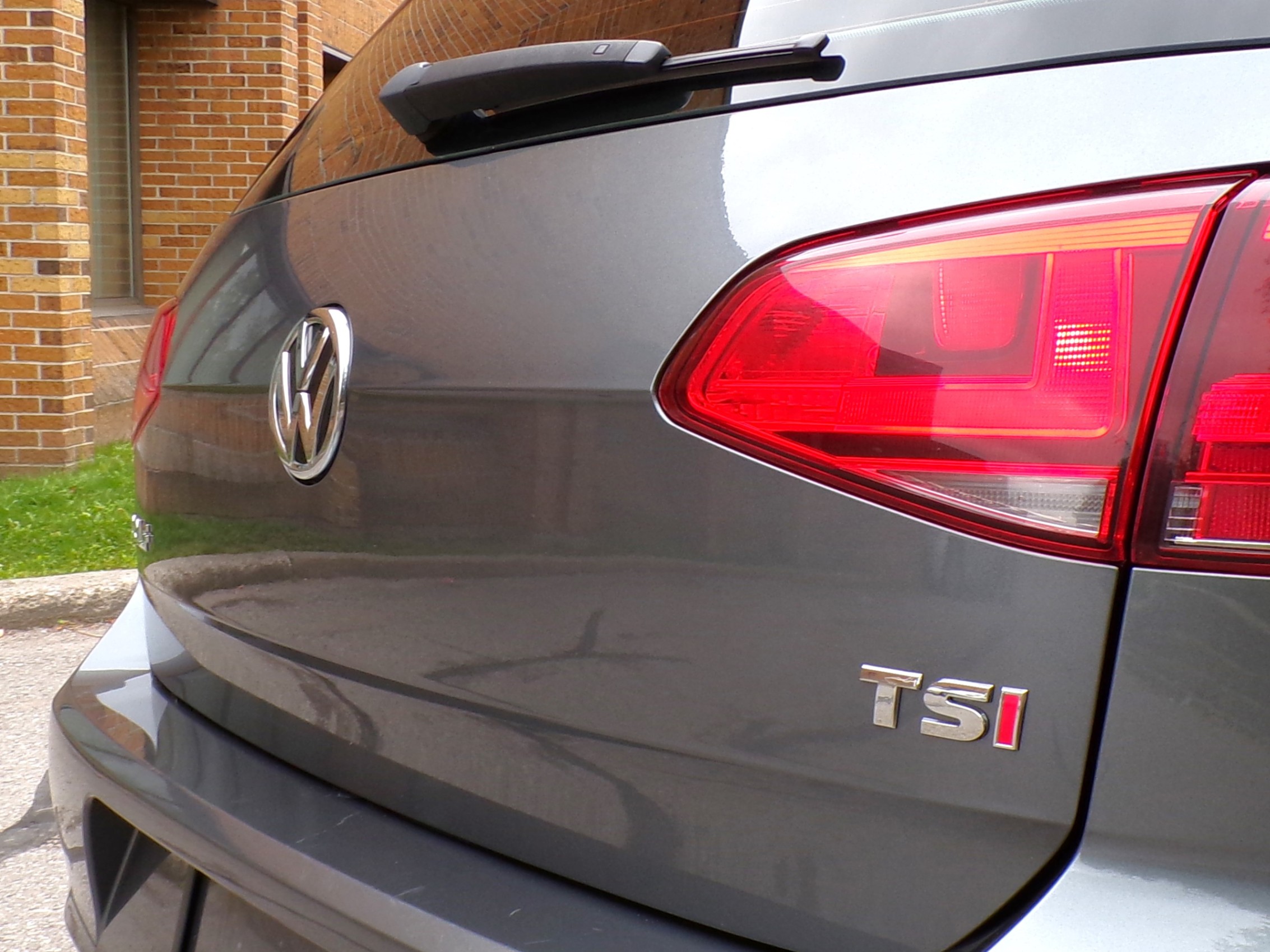 /autogallery/2015-Volkswagen-Golf-9939849657210662.jpg