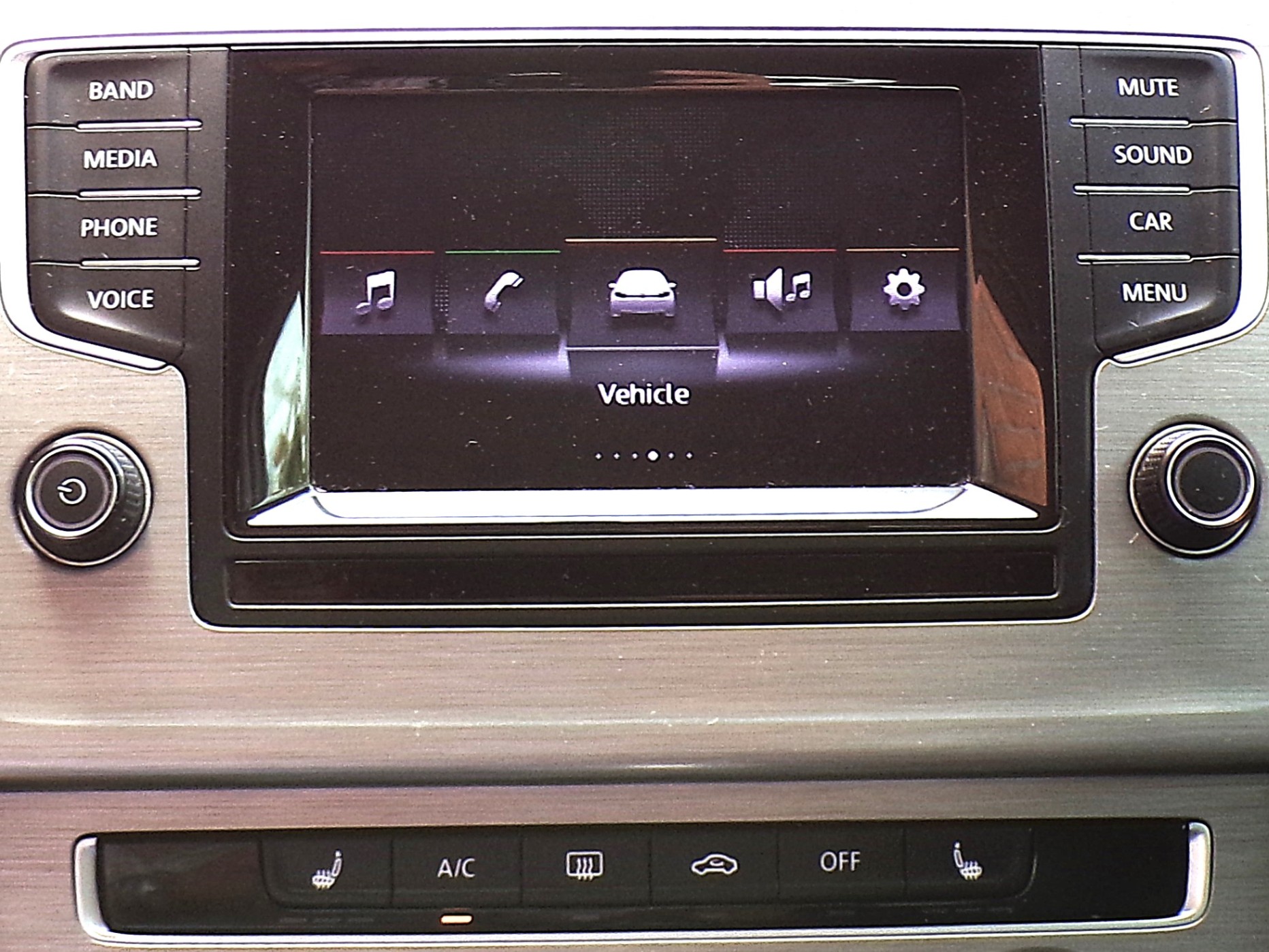 /autogallery/2015-Volkswagen-GolfSportwagon-25870510842025873.jpg