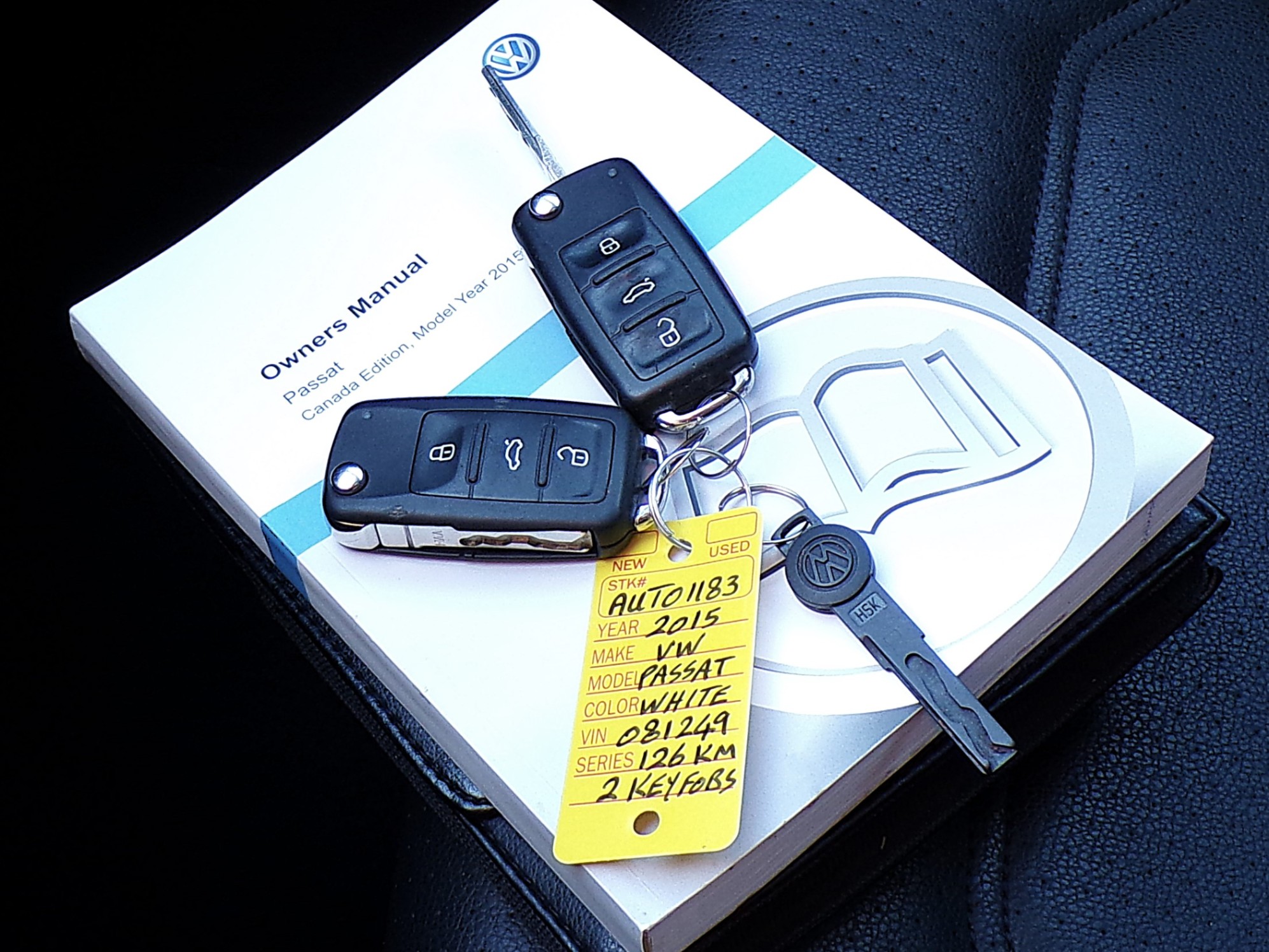 /autogallery/2015-Volkswagen-Passat-046817421865880116.jpg
