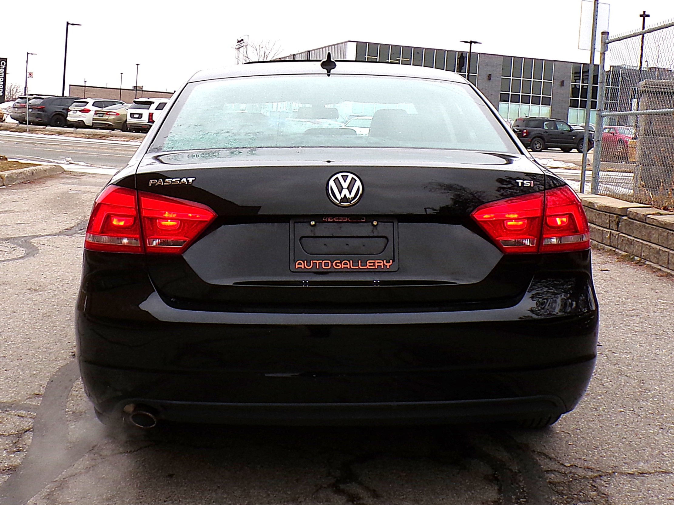 /autogallery/2015-Volkswagen-Passat-6002813196612395.jpg