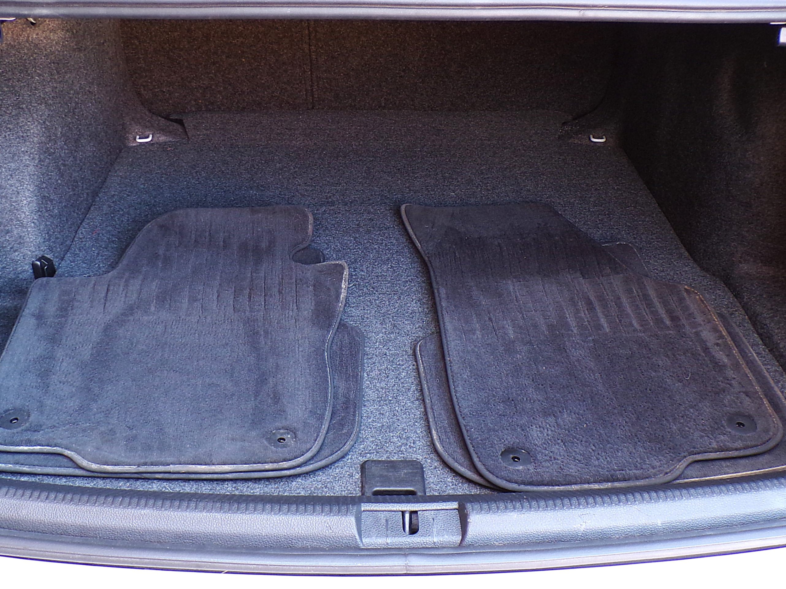 /autogallery/2015-Volkswagen-Passat-6081486022064662.jpg