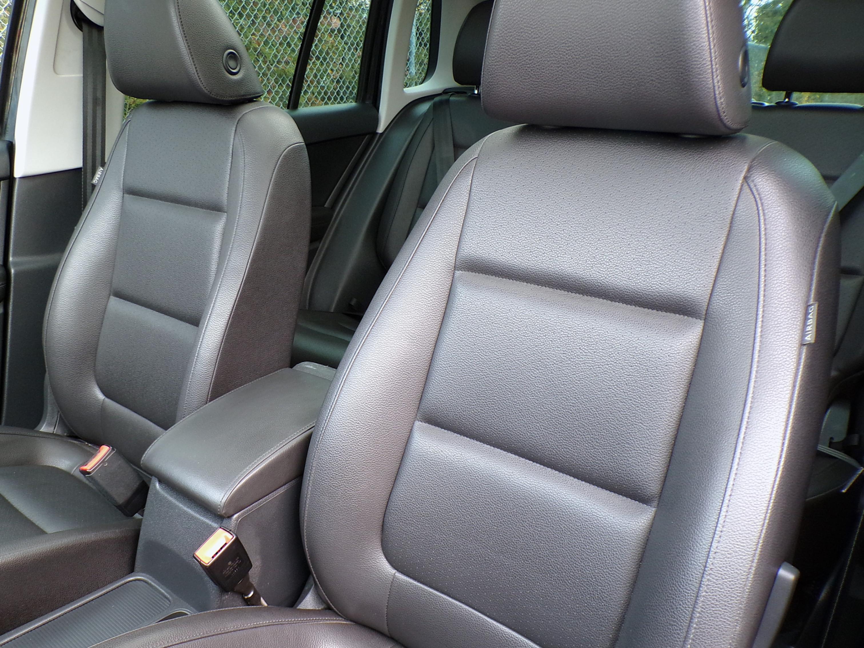 /autogallery/2015-Volkswagen-Tiguan-2829703093665641.jpg