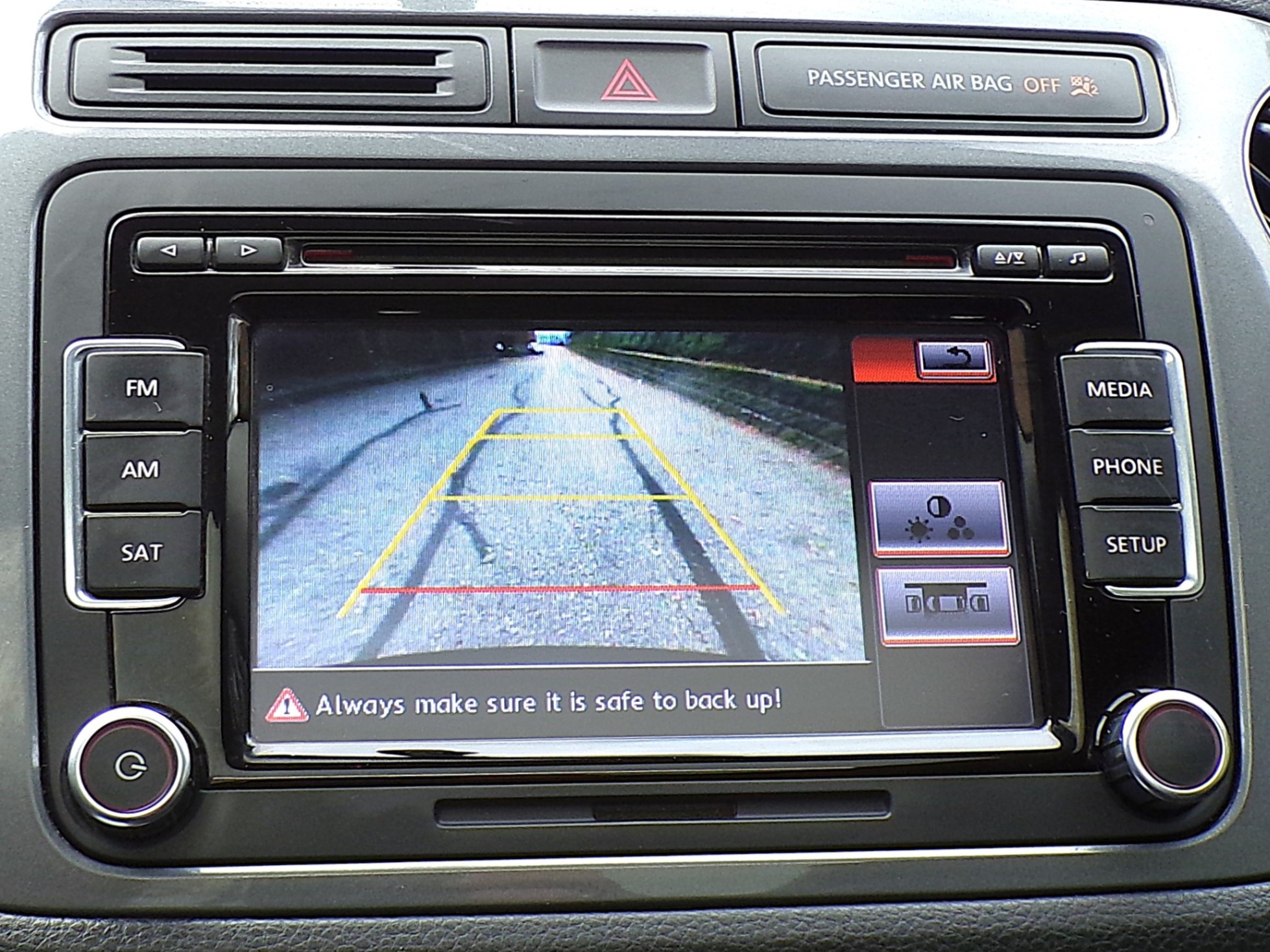 /autogallery/2015-Volkswagen-Tiguan-4777050255951132.jpg