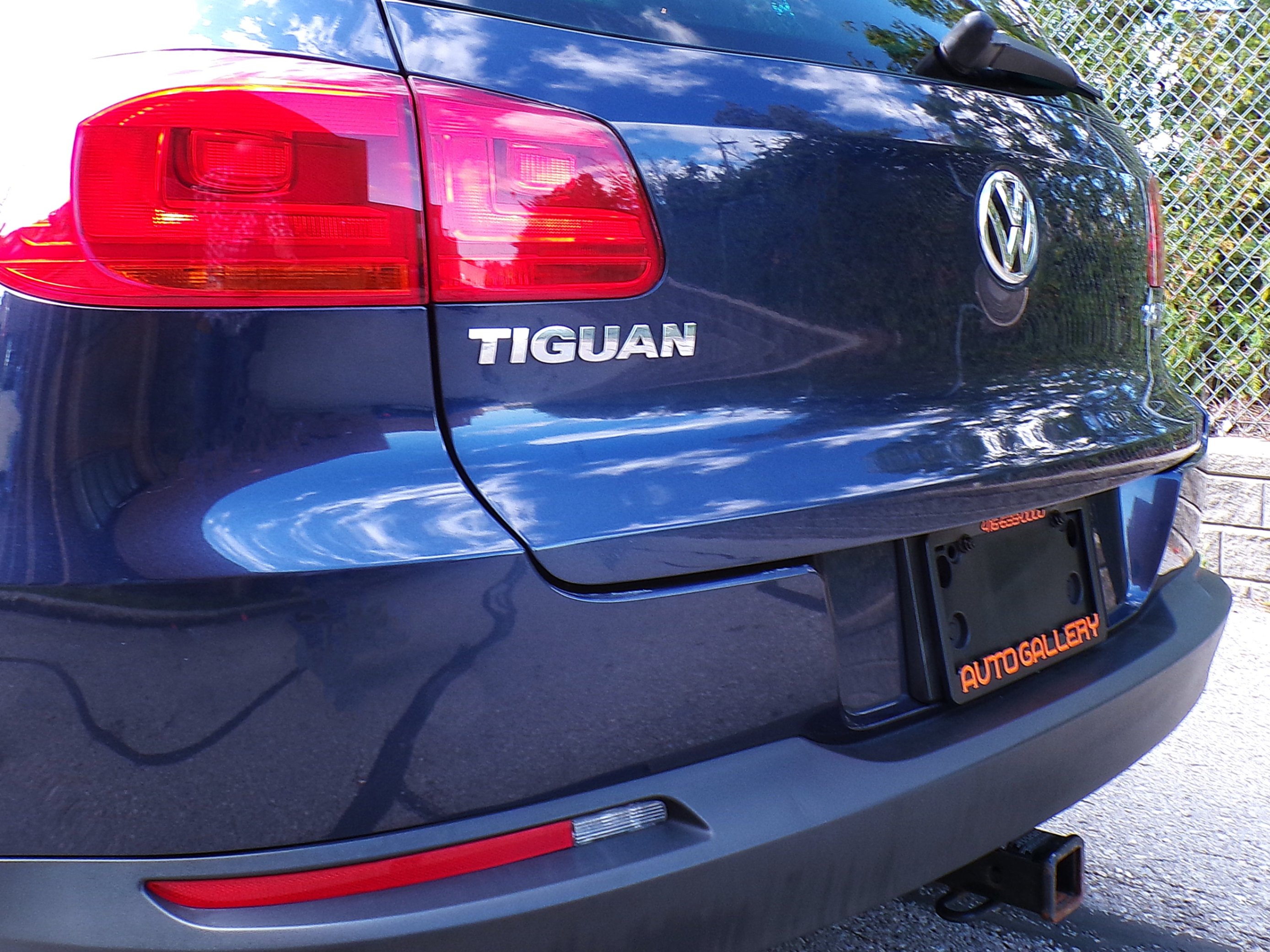 /autogallery/2015-Volkswagen-Tiguan-7285937594618543.jpg