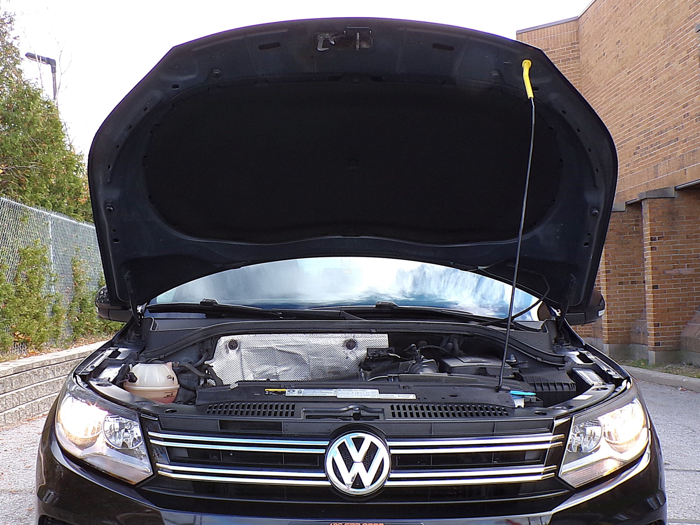 /autogallery/2015-Volkswagen-Tiguan-8401097191435027.jpg