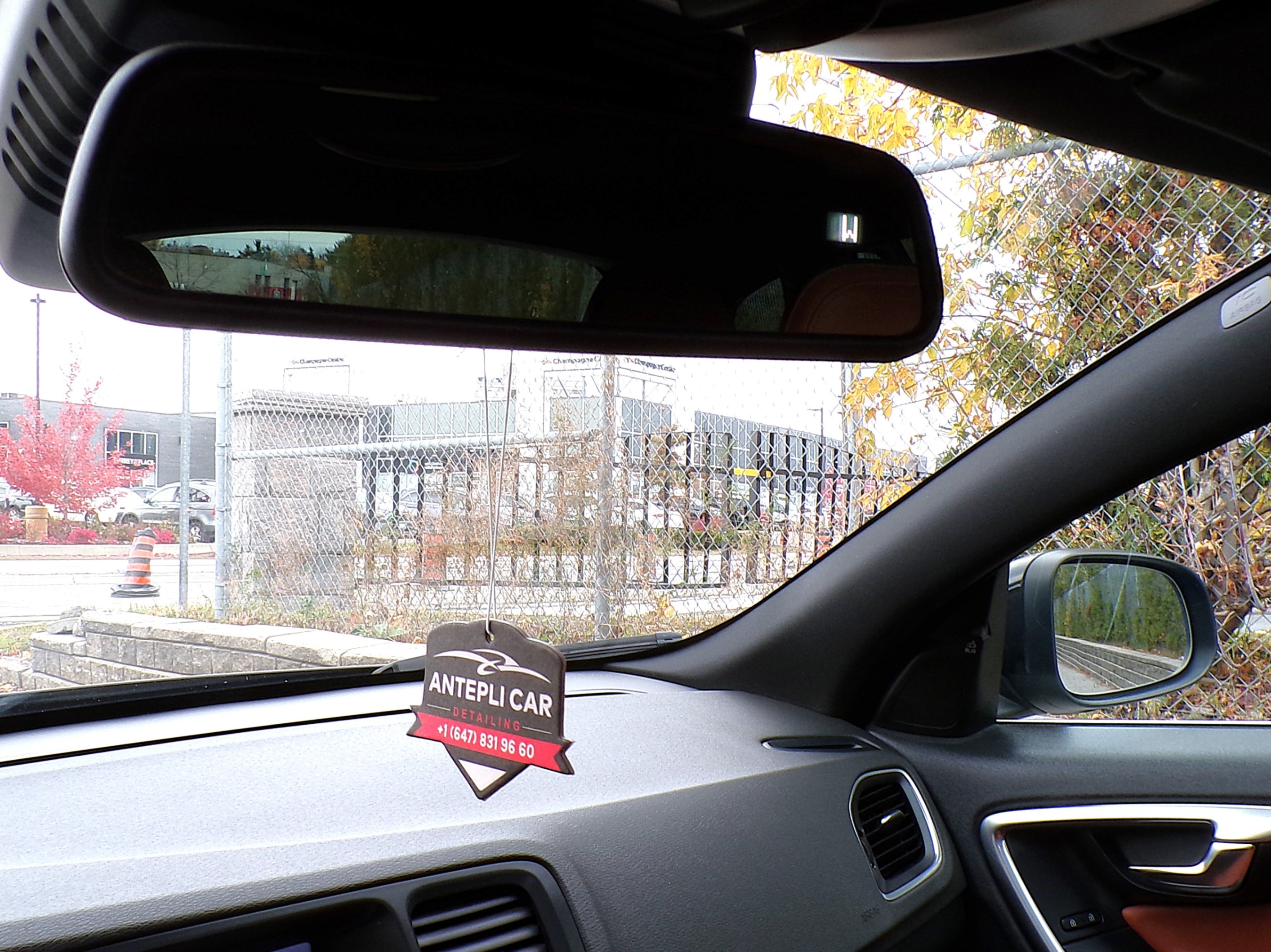 /autogallery/2015-Volvo-V60-0455456901257032.jpg