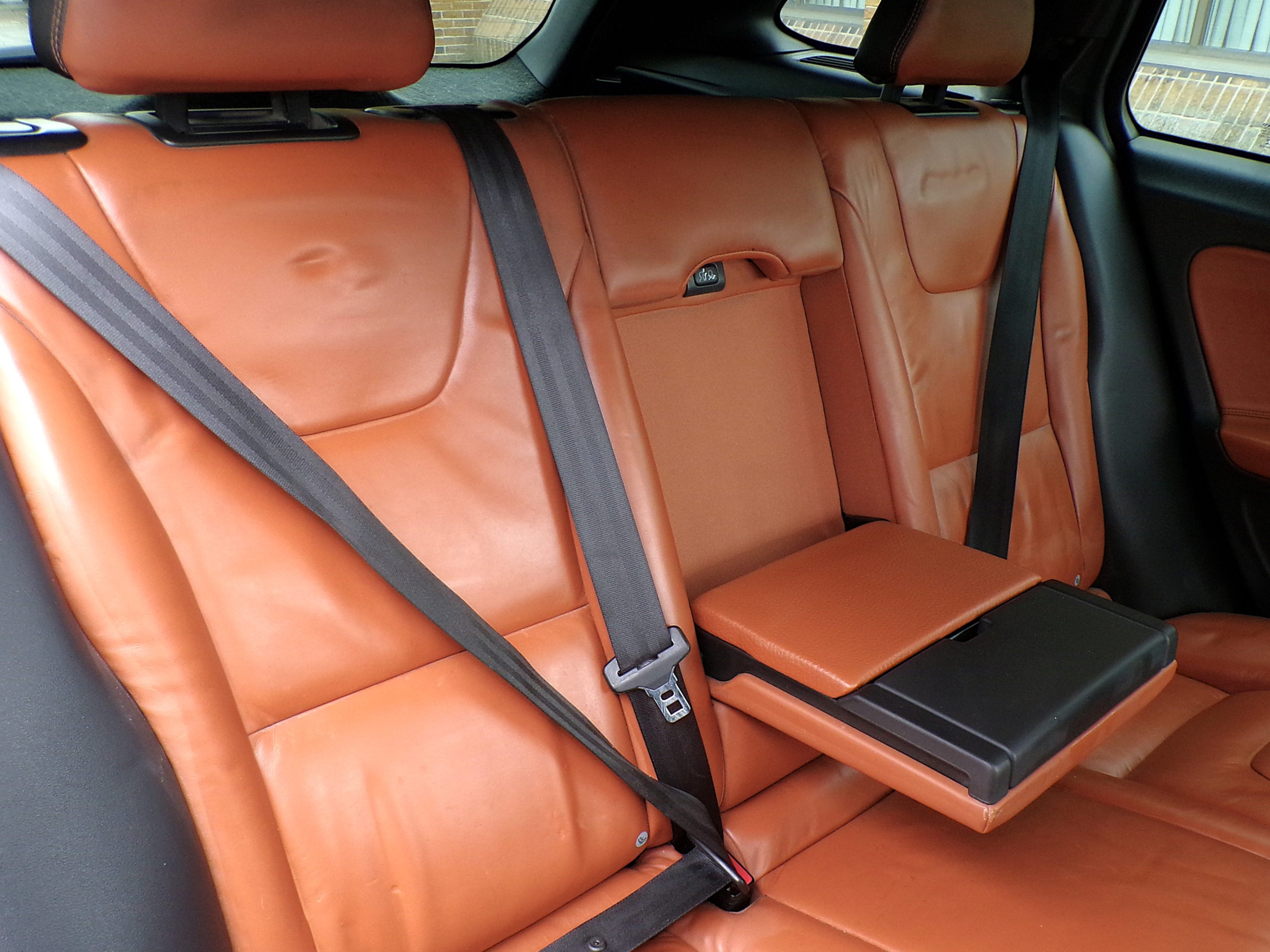 /autogallery/2015-Volvo-V60-47971886570496647.jpg