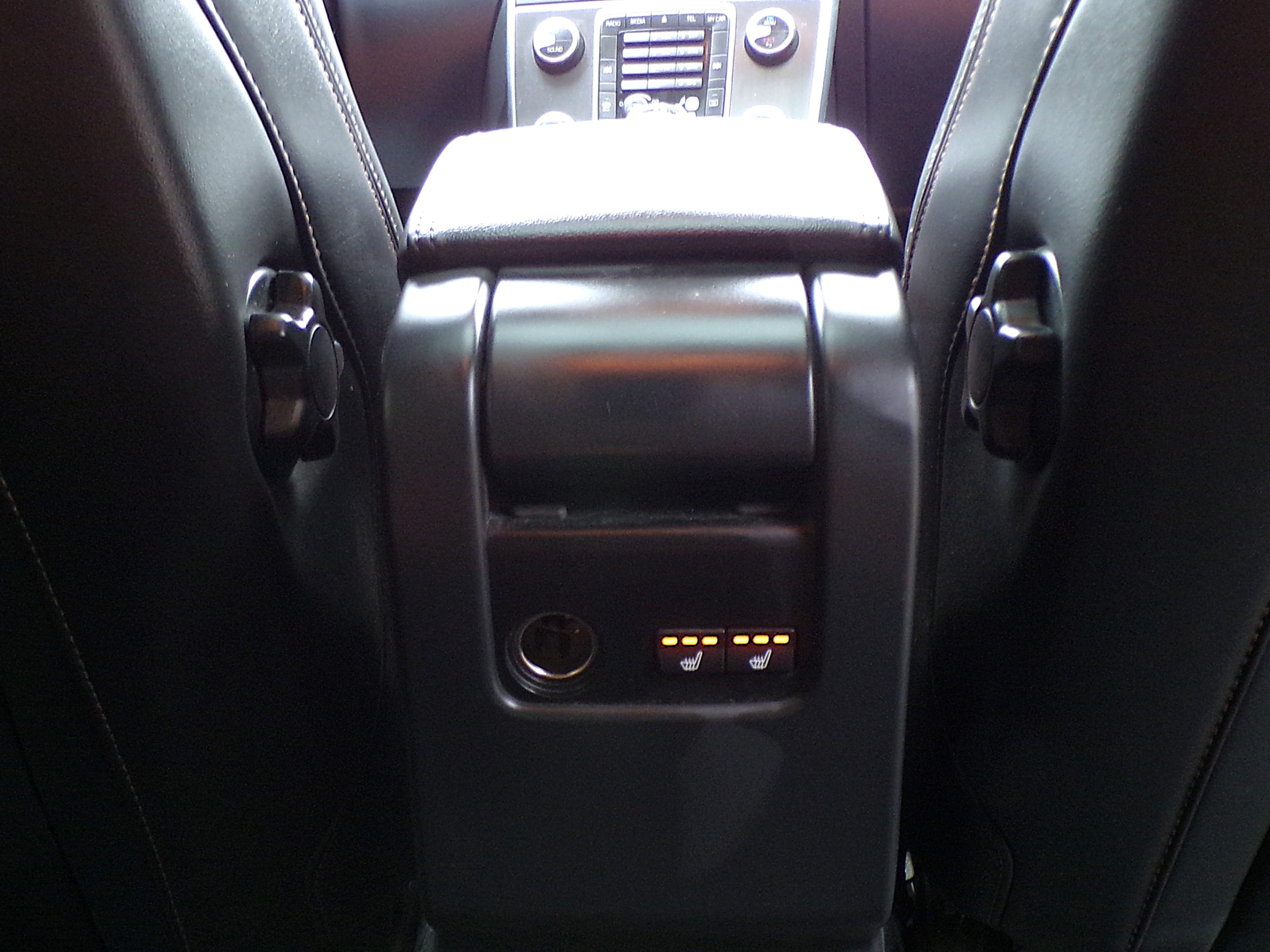 /autogallery/2015-Volvo-V60-49708820792173114.jpg