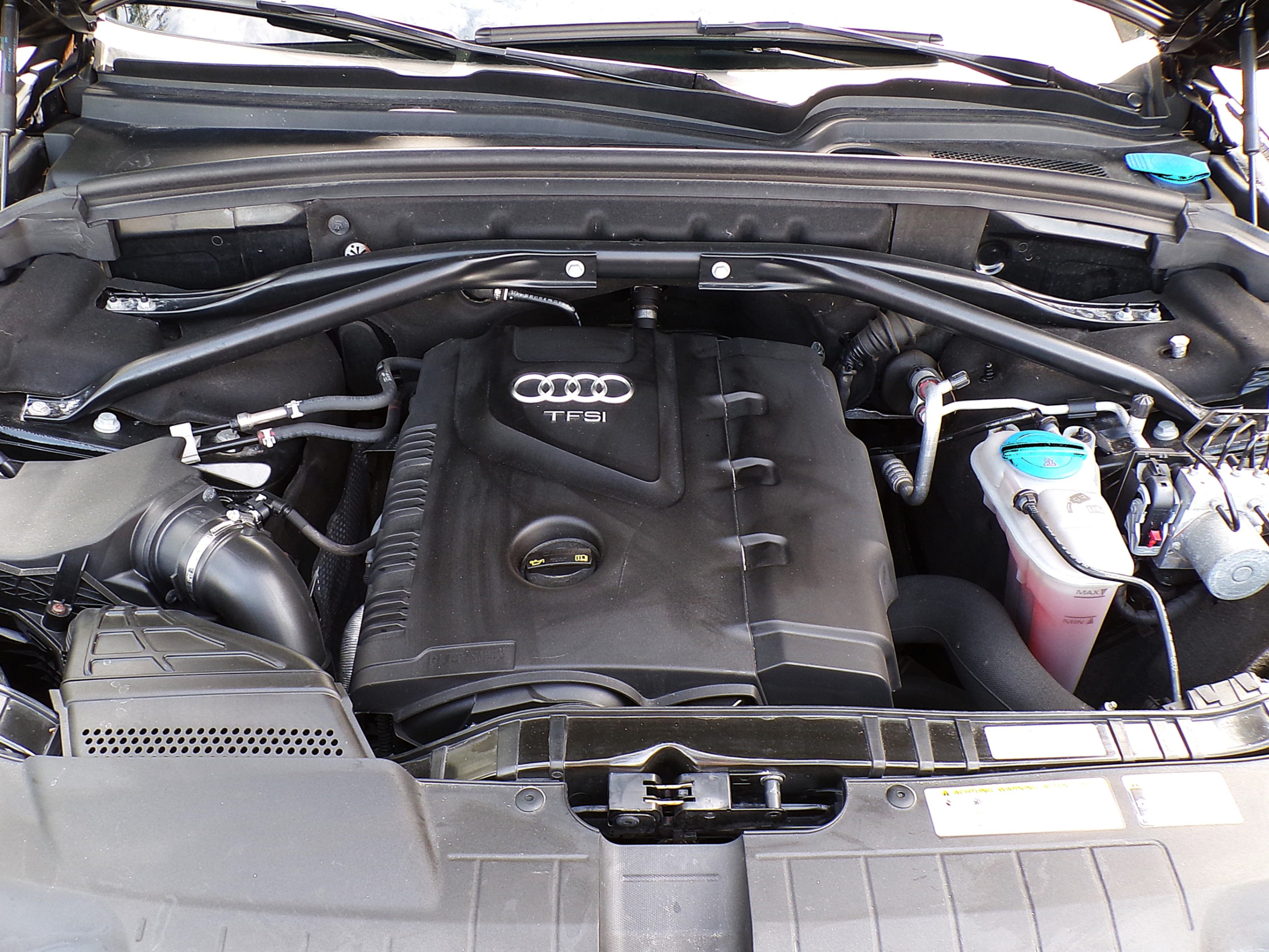 /autogallery/2016-Audi-Q5-27399567786058876.jpg