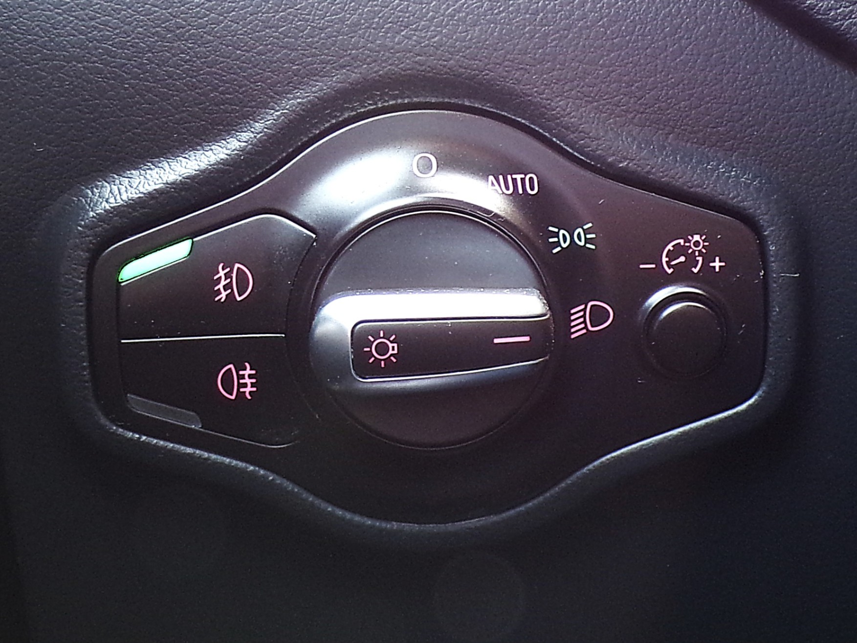 /autogallery/2016-Audi-Q5-9097082724861447.jpg