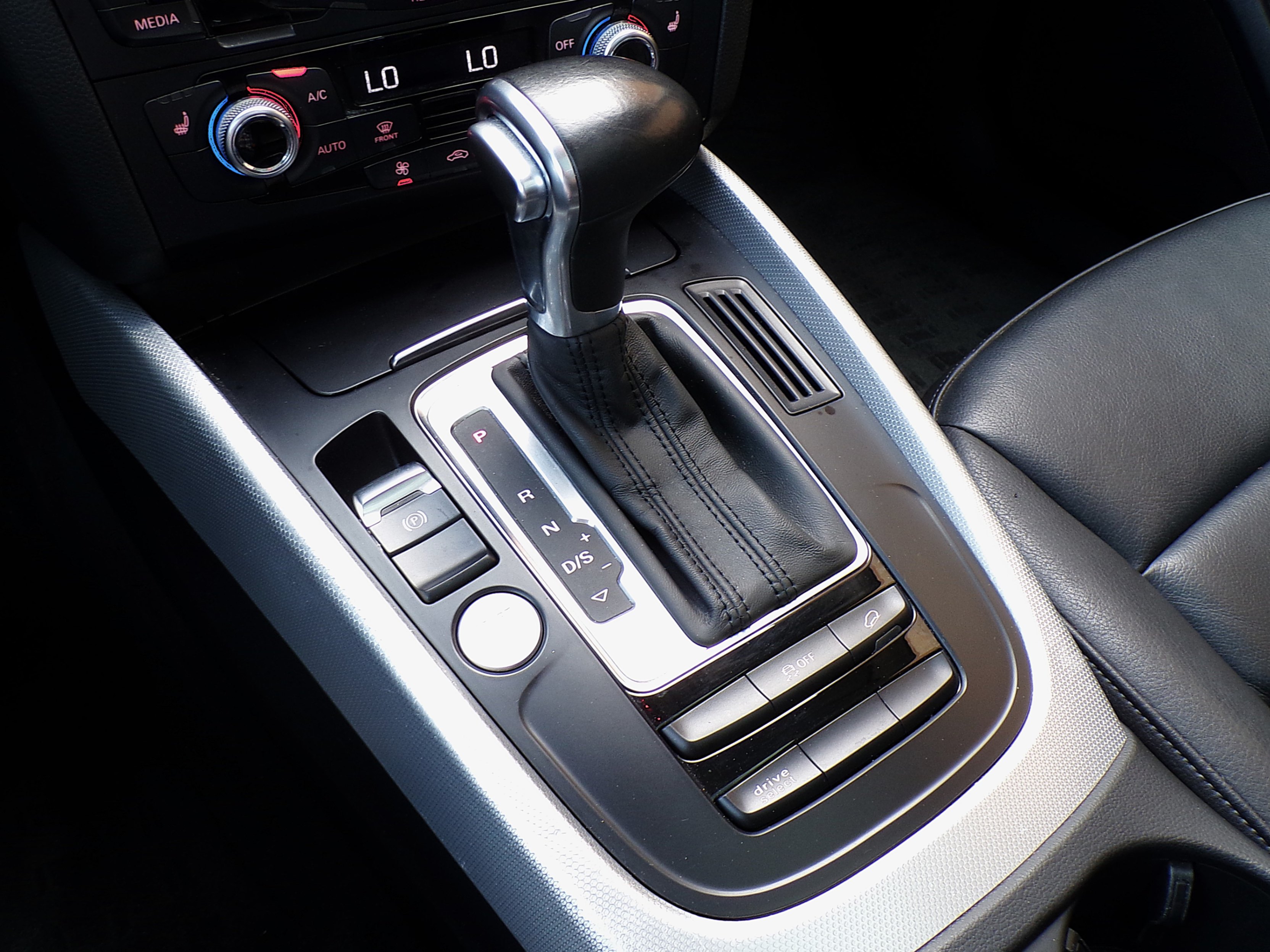 /autogallery/2016-Audi-Q5-9782026392804177.jpg