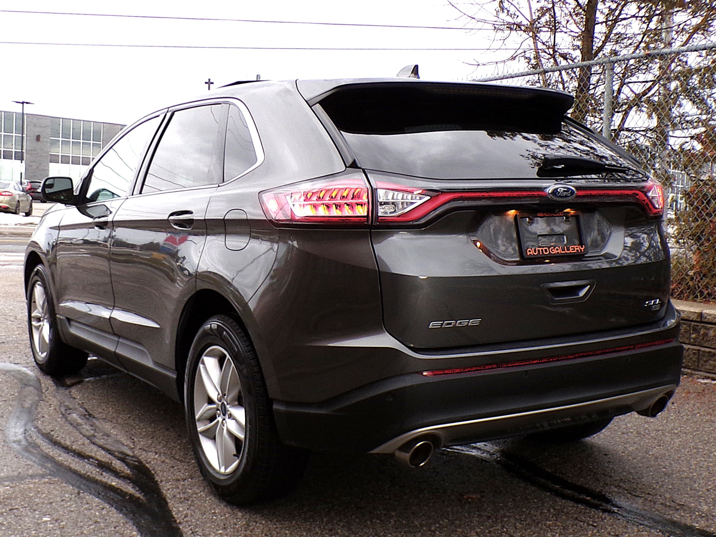 /autogallery/2016-Ford-Edge-8463102227313859.jpg