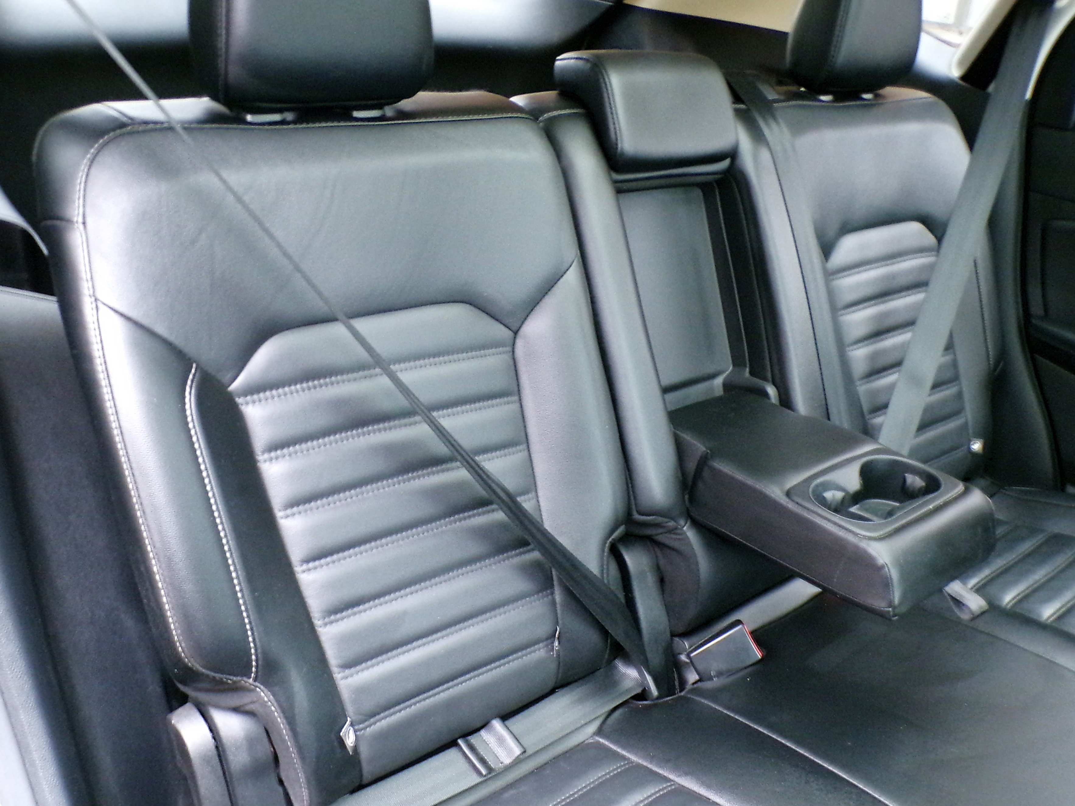 /autogallery/2016-Ford-Edge-9589845185081427.jpg