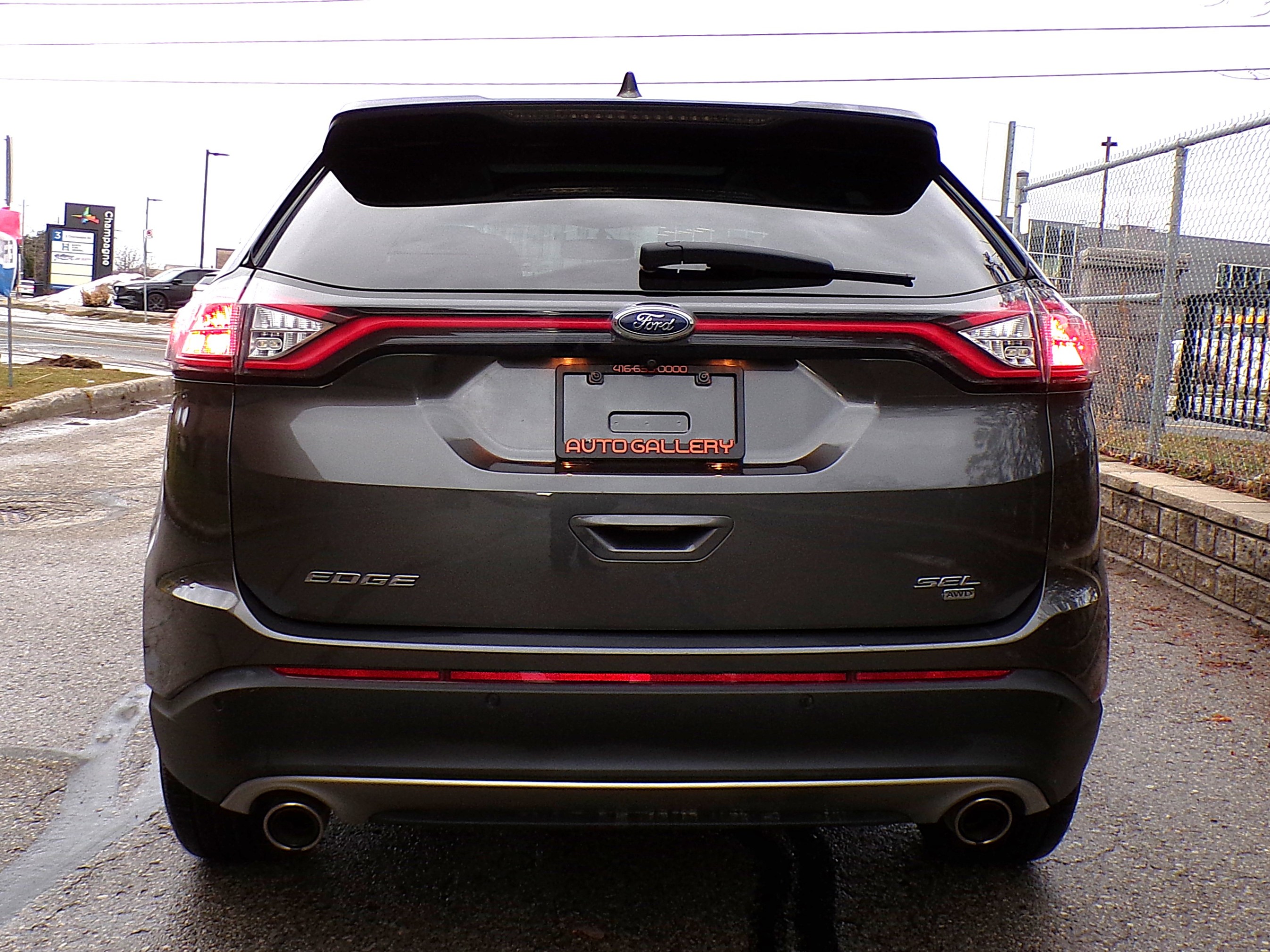 /autogallery/2016-Ford-Edge-961272126990294.jpg