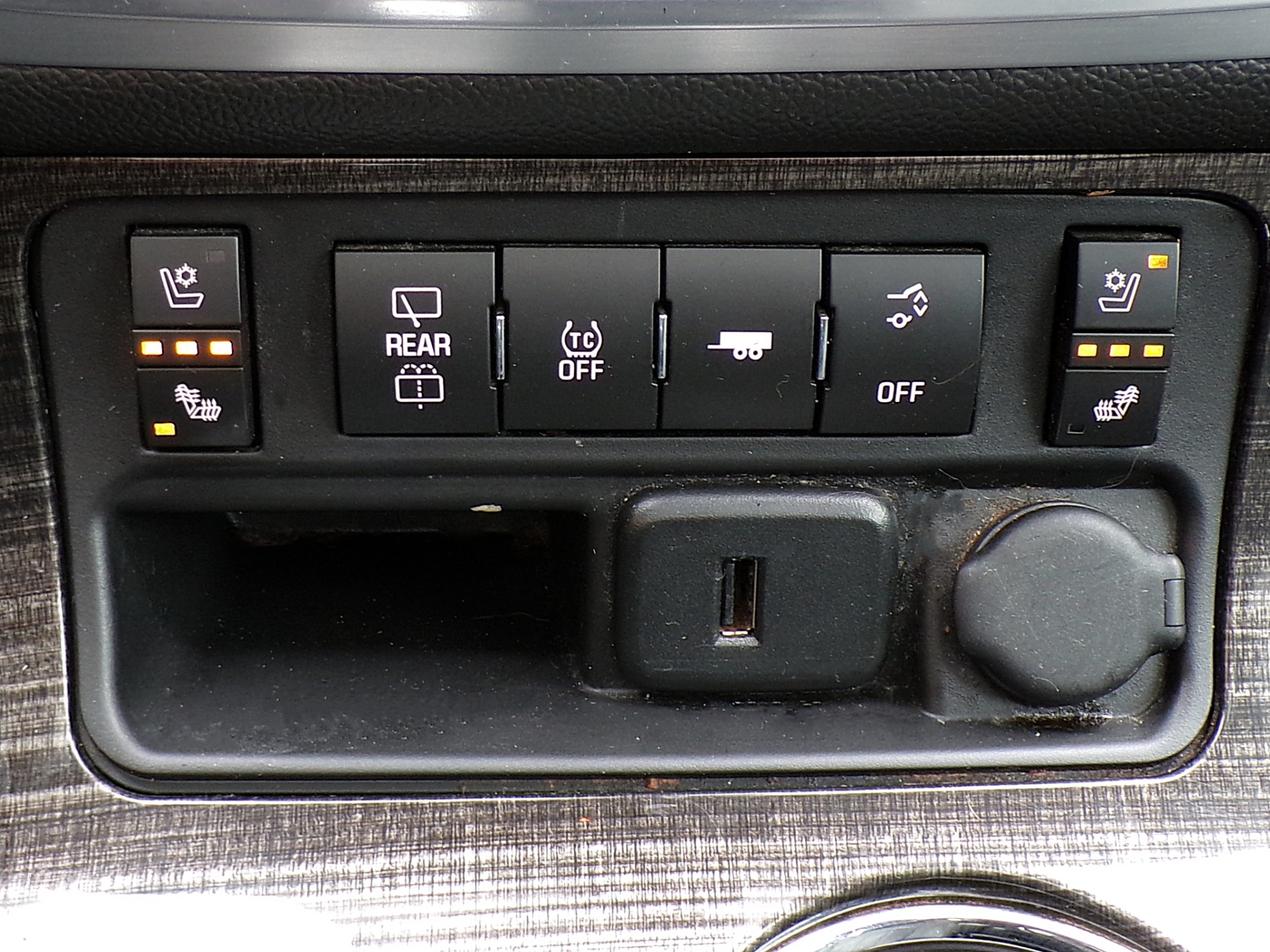 /autogallery/2016-GMC-Acadia-5650573581433207.jpg
