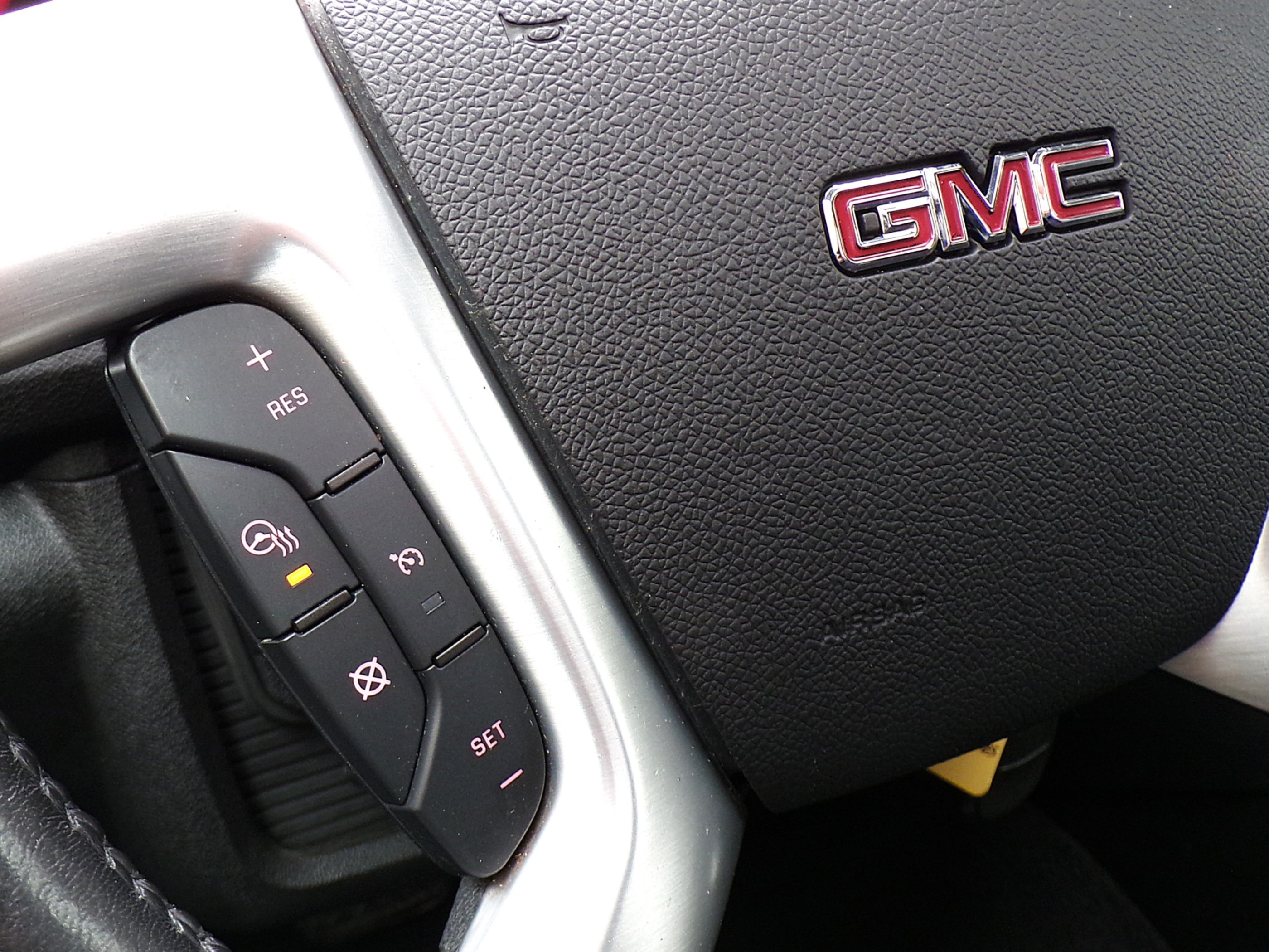 /autogallery/2016-GMC-Acadia-9482507164801954.jpg