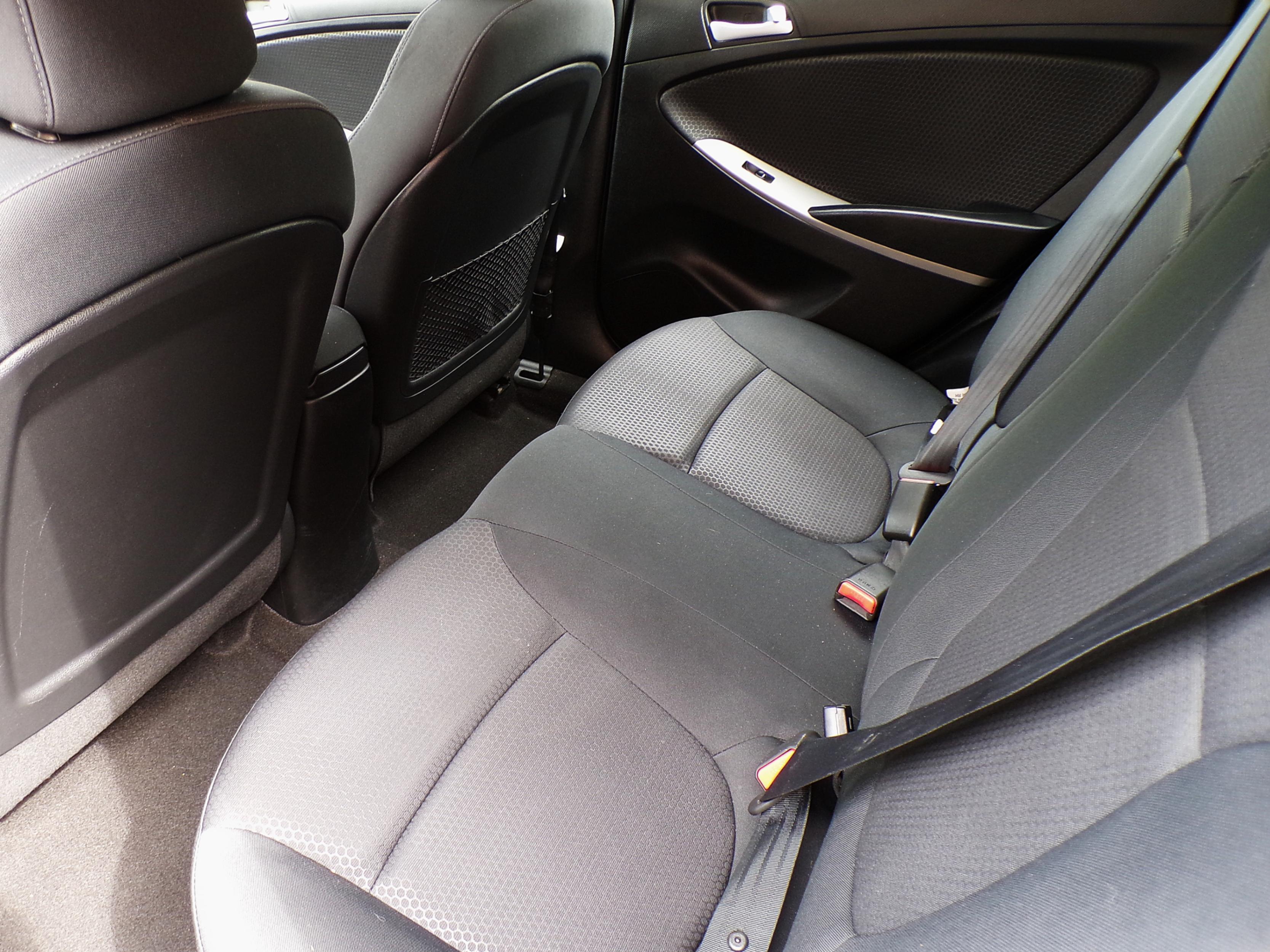 /autogallery/2016-Hyundai-Accent-4238838433423149.jpg