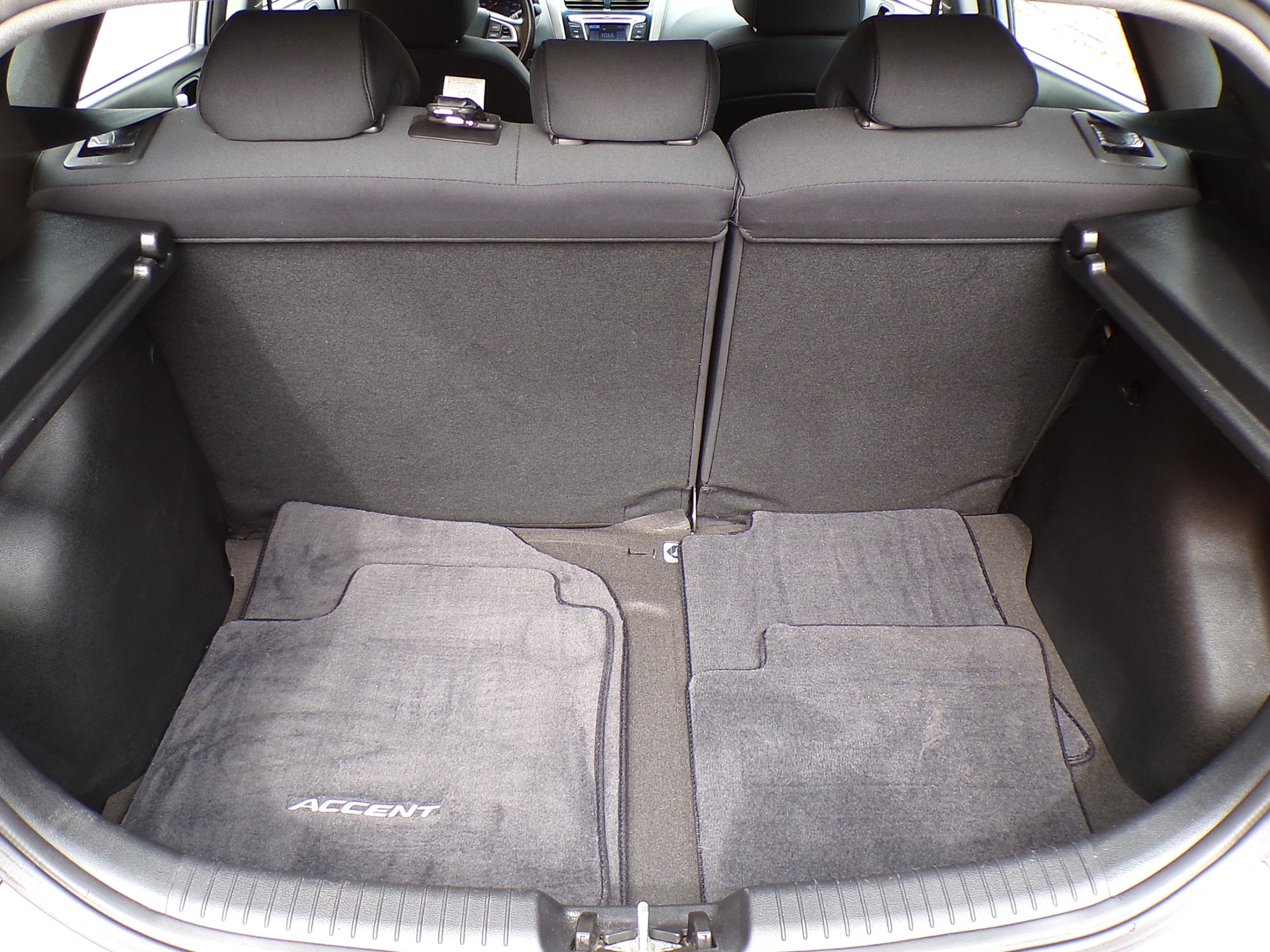 /autogallery/2016-Hyundai-Accent-8481667101474957.jpg
