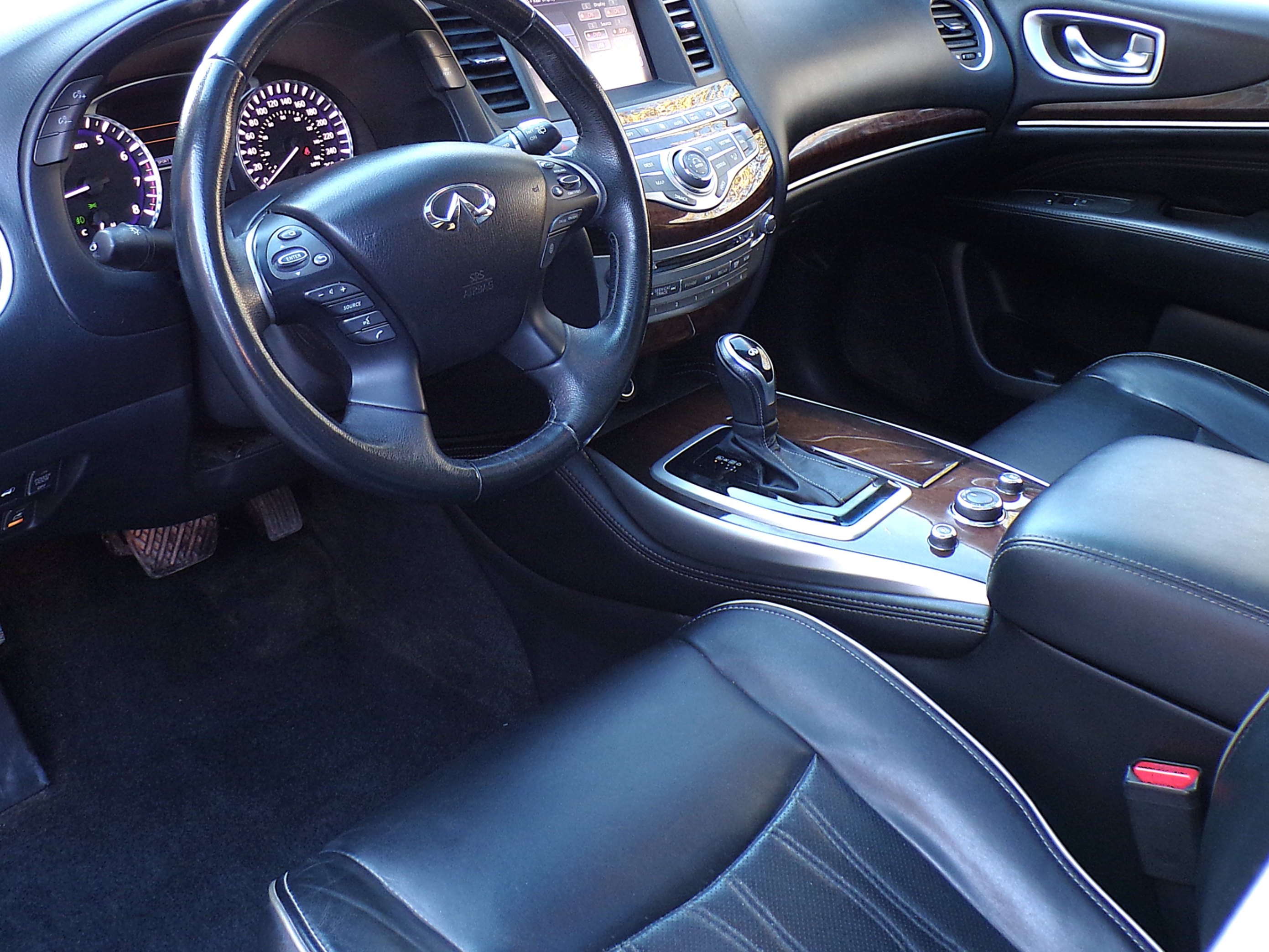 /autogallery/2016-INFINITI-QX60-4139200136487753.jpg