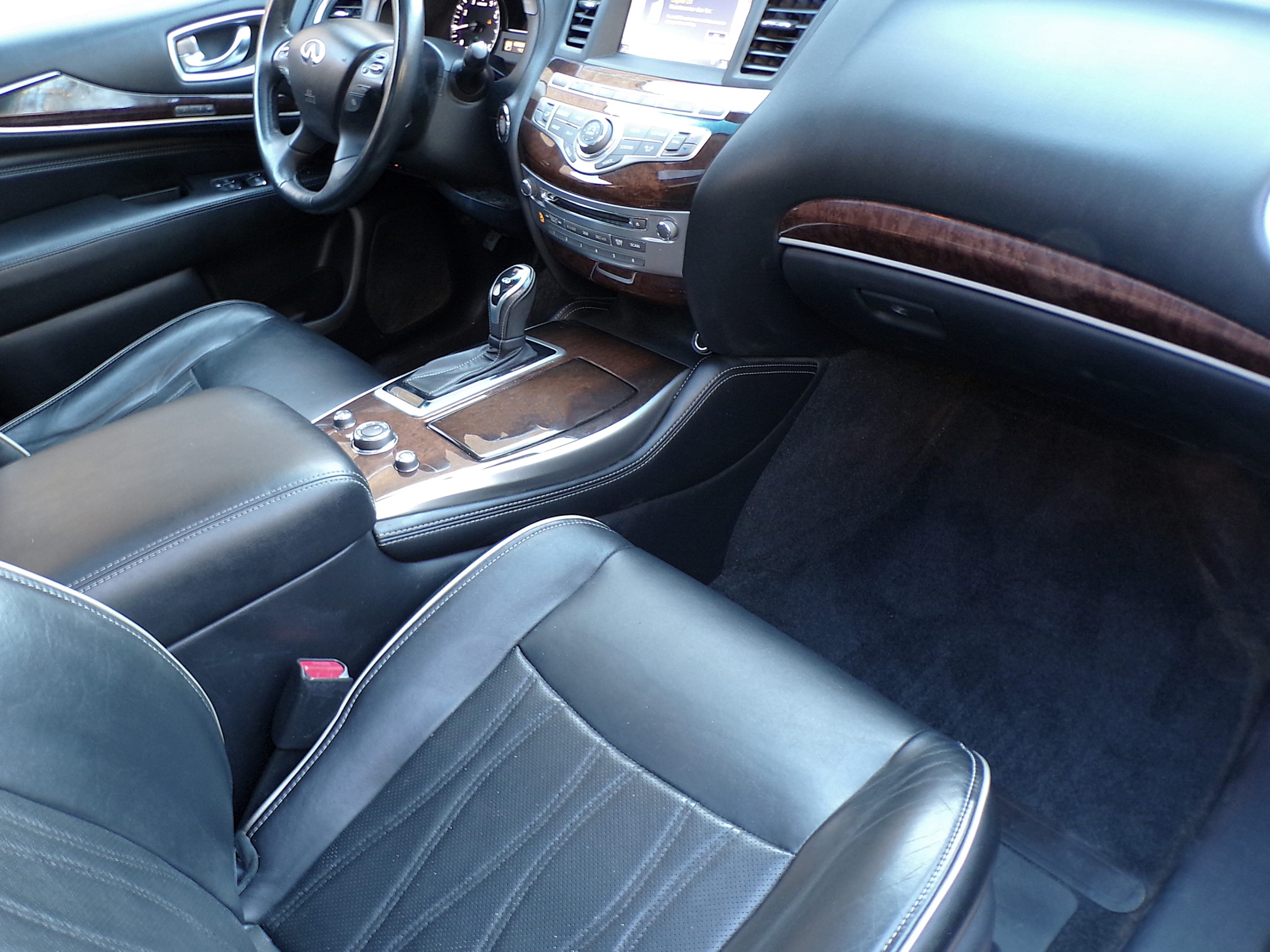 /autogallery/2016-INFINITI-QX60-45393525725215733.jpg