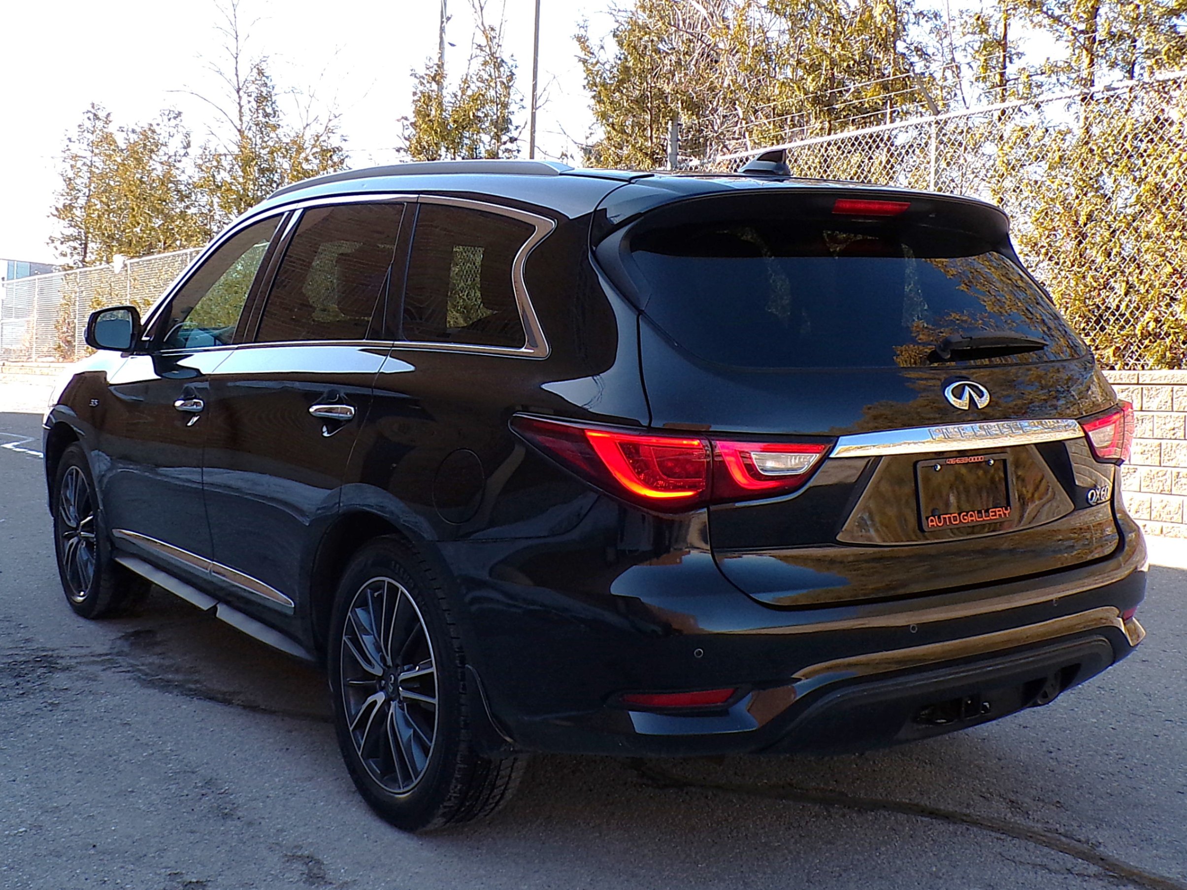 /autogallery/2016-INFINITI-QX60-789349650606137.jpg
