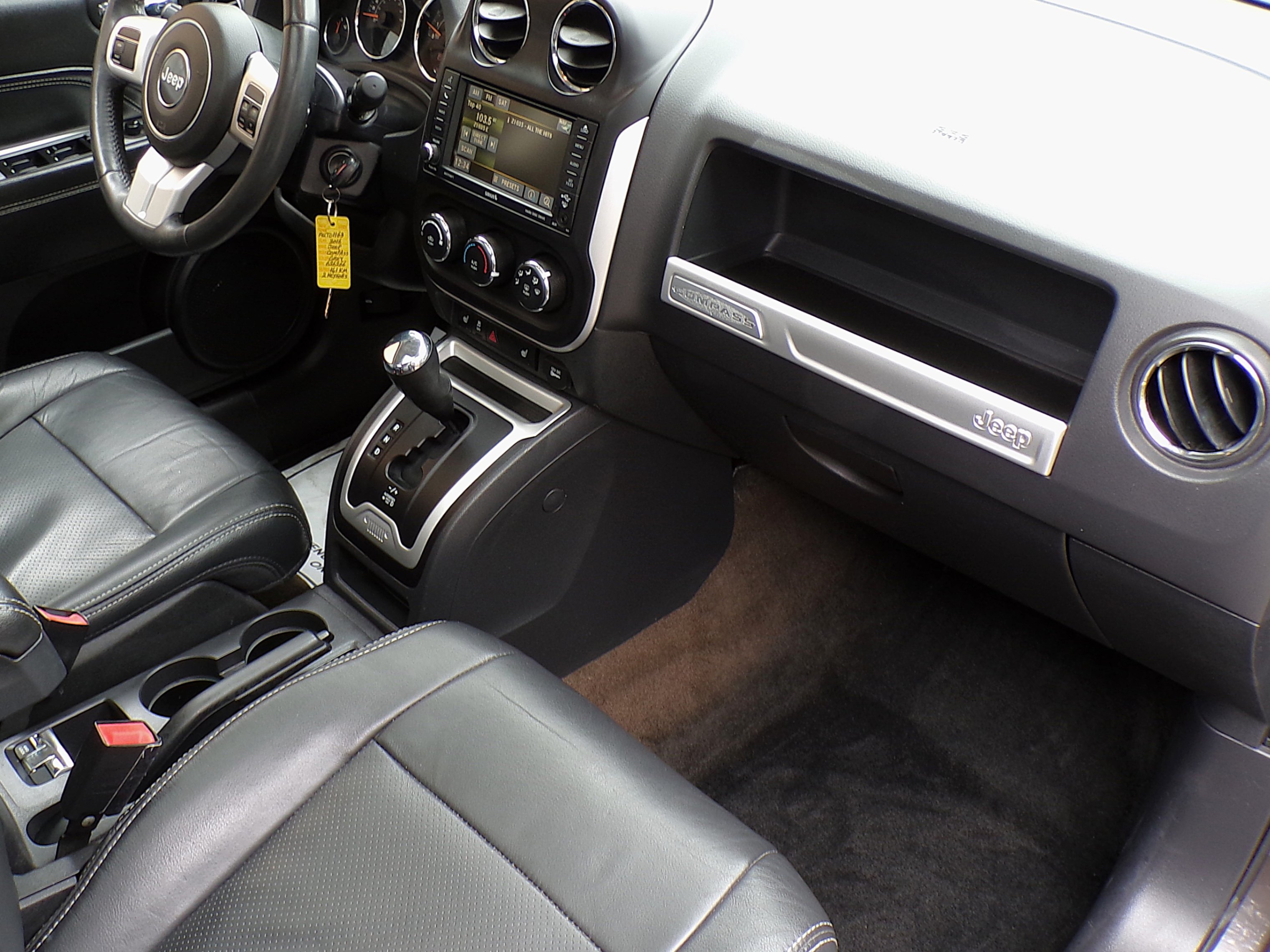 /autogallery/2016-Jeep-Compass-0699643220039099.jpg