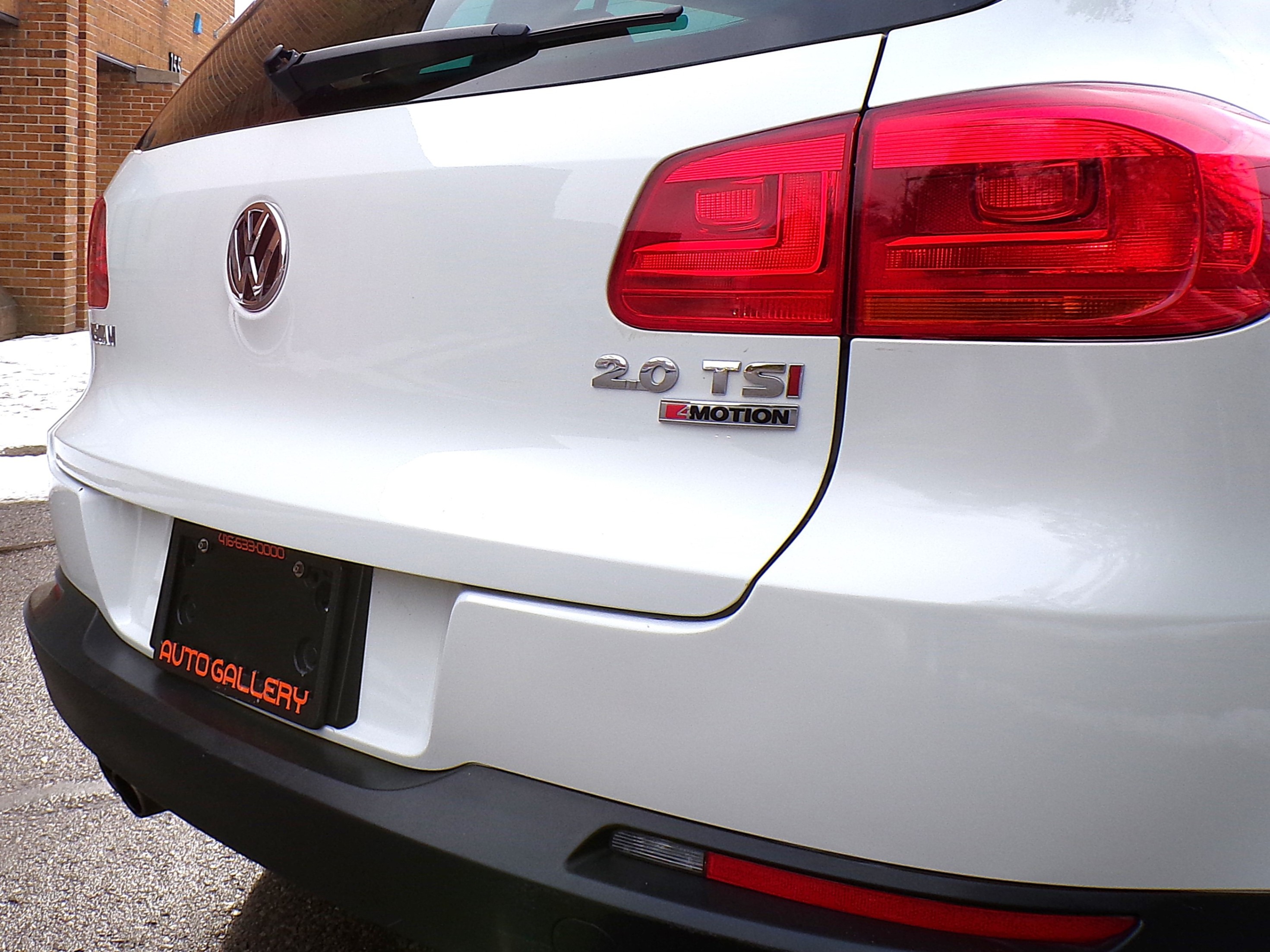 /autogallery/2016-Volkswagen-Tiguan-24724034512680504.jpg