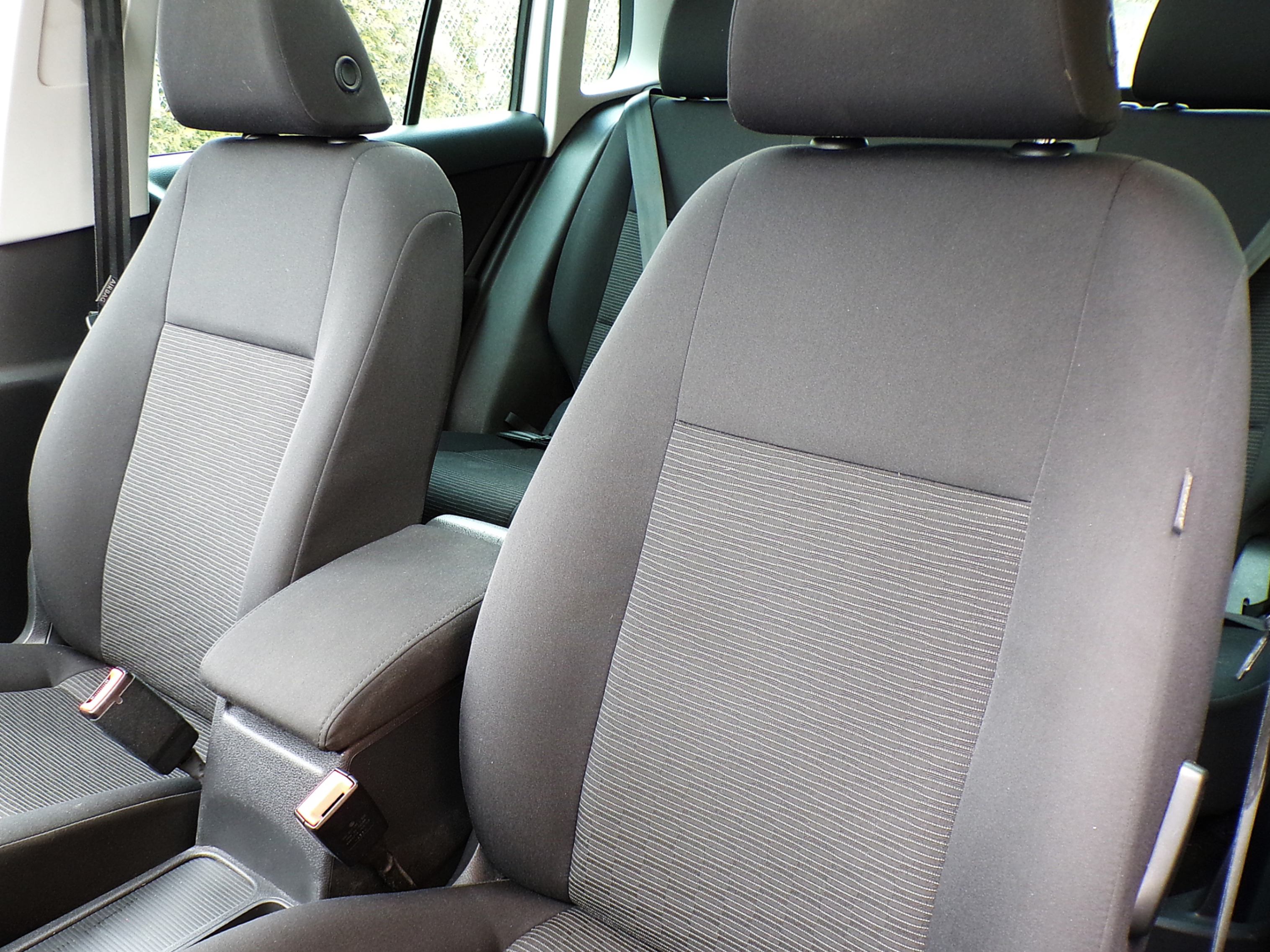 /autogallery/2016-Volkswagen-Tiguan-2664673820219672.jpg