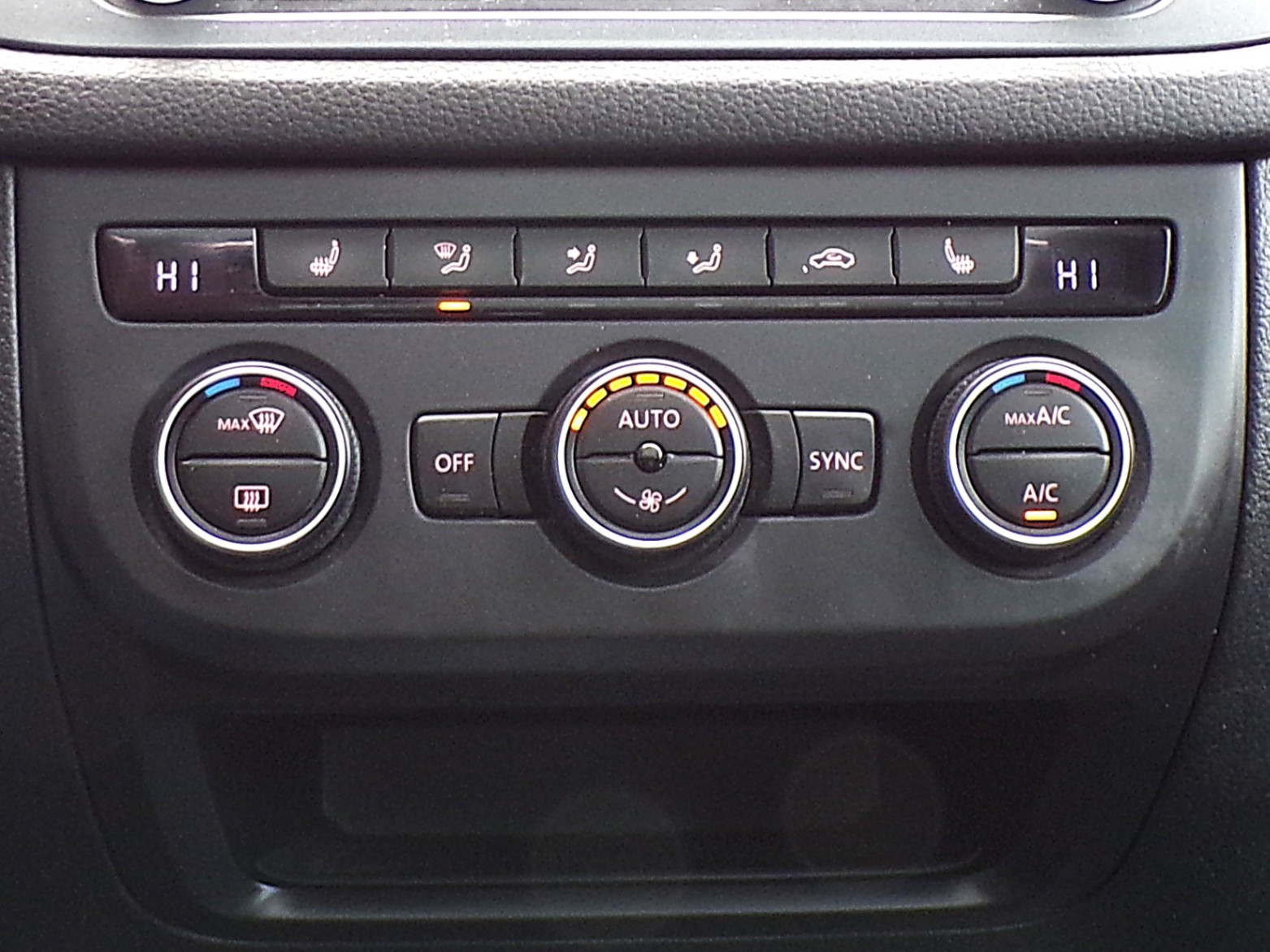 /autogallery/2016-Volkswagen-Tiguan-5297184291766732.jpg