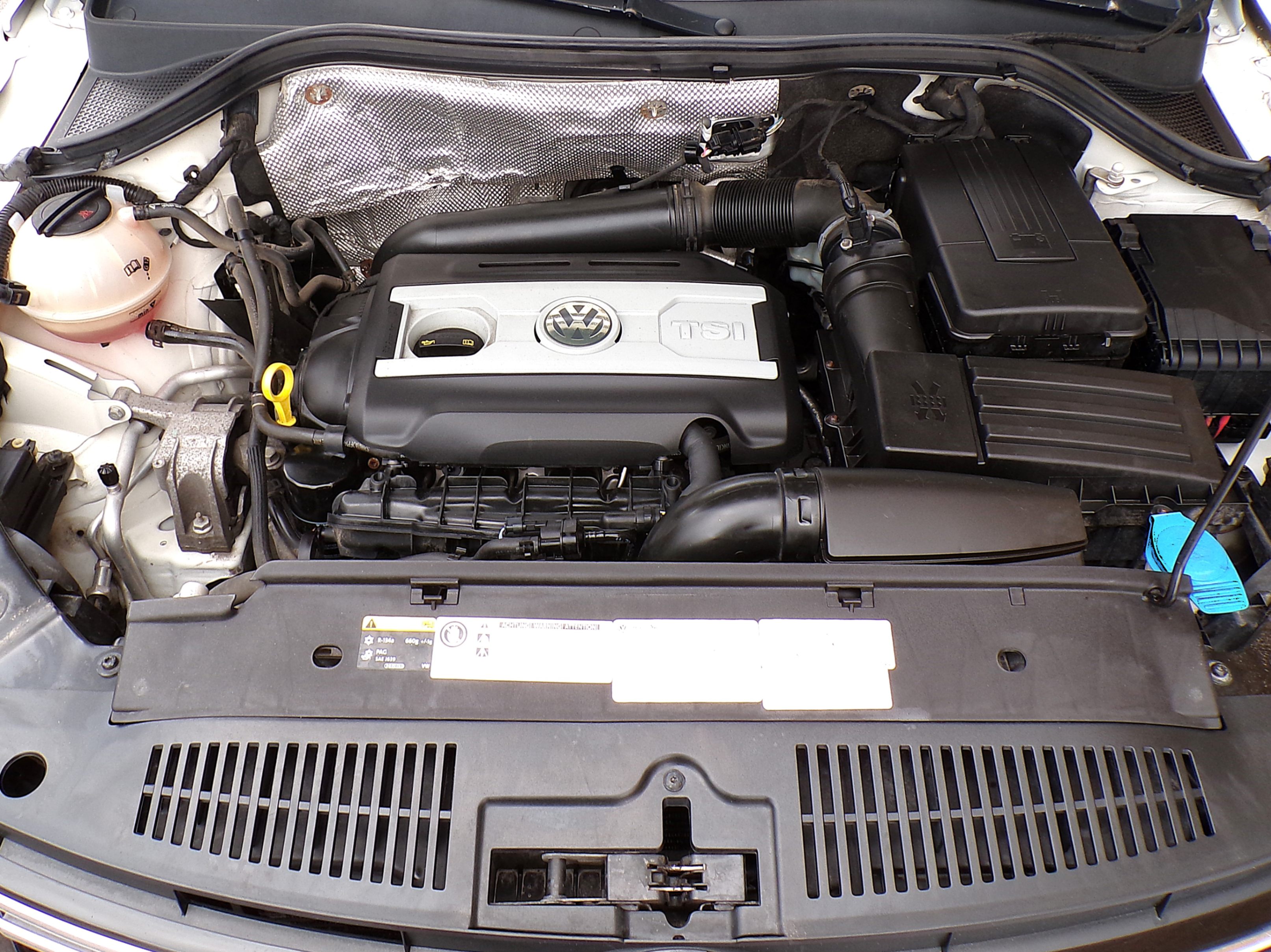 /autogallery/2016-Volkswagen-Tiguan-5675283062564136.jpg