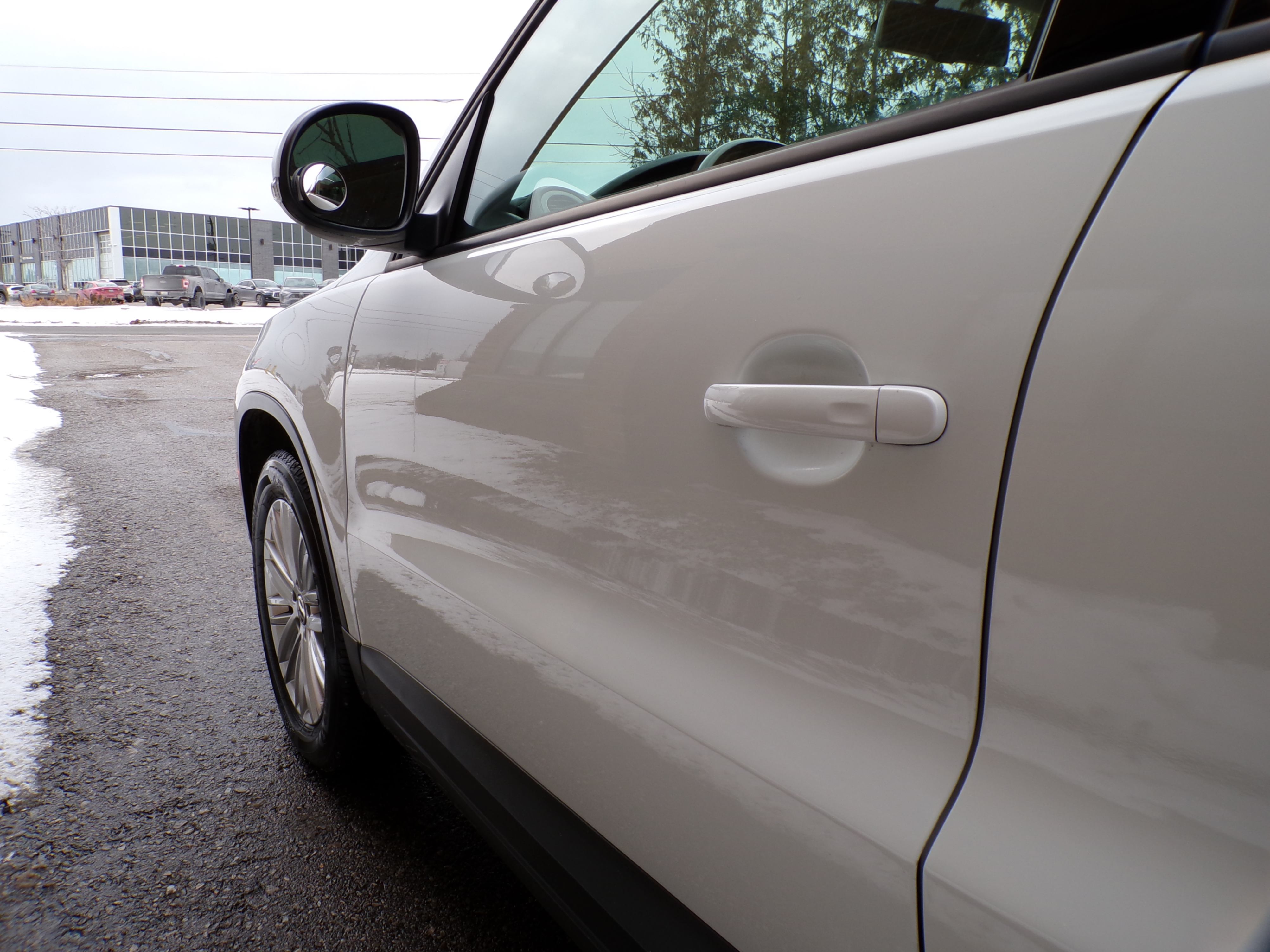 /autogallery/2016-Volkswagen-Tiguan-7846872529123463.jpg
