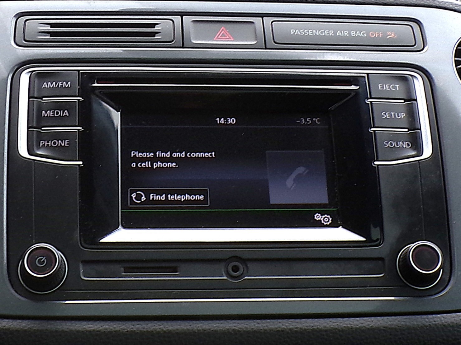 /autogallery/2016-Volkswagen-Tiguan-8693517889981632.jpg