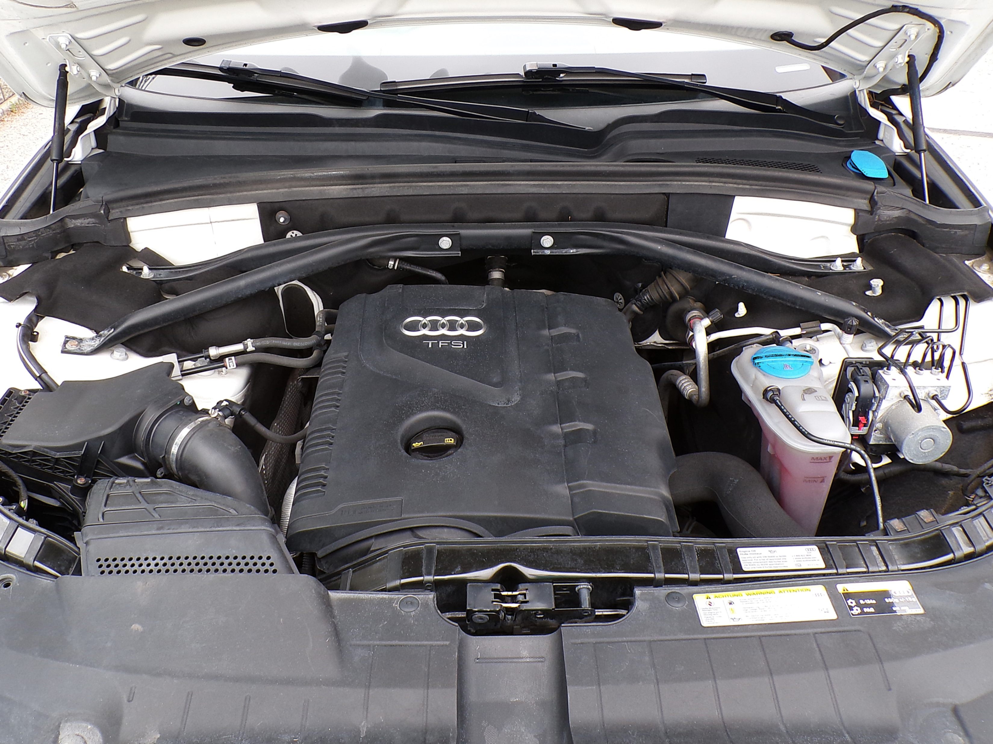 /autogallery/2017-Audi-Q5-13884551803873468.jpg