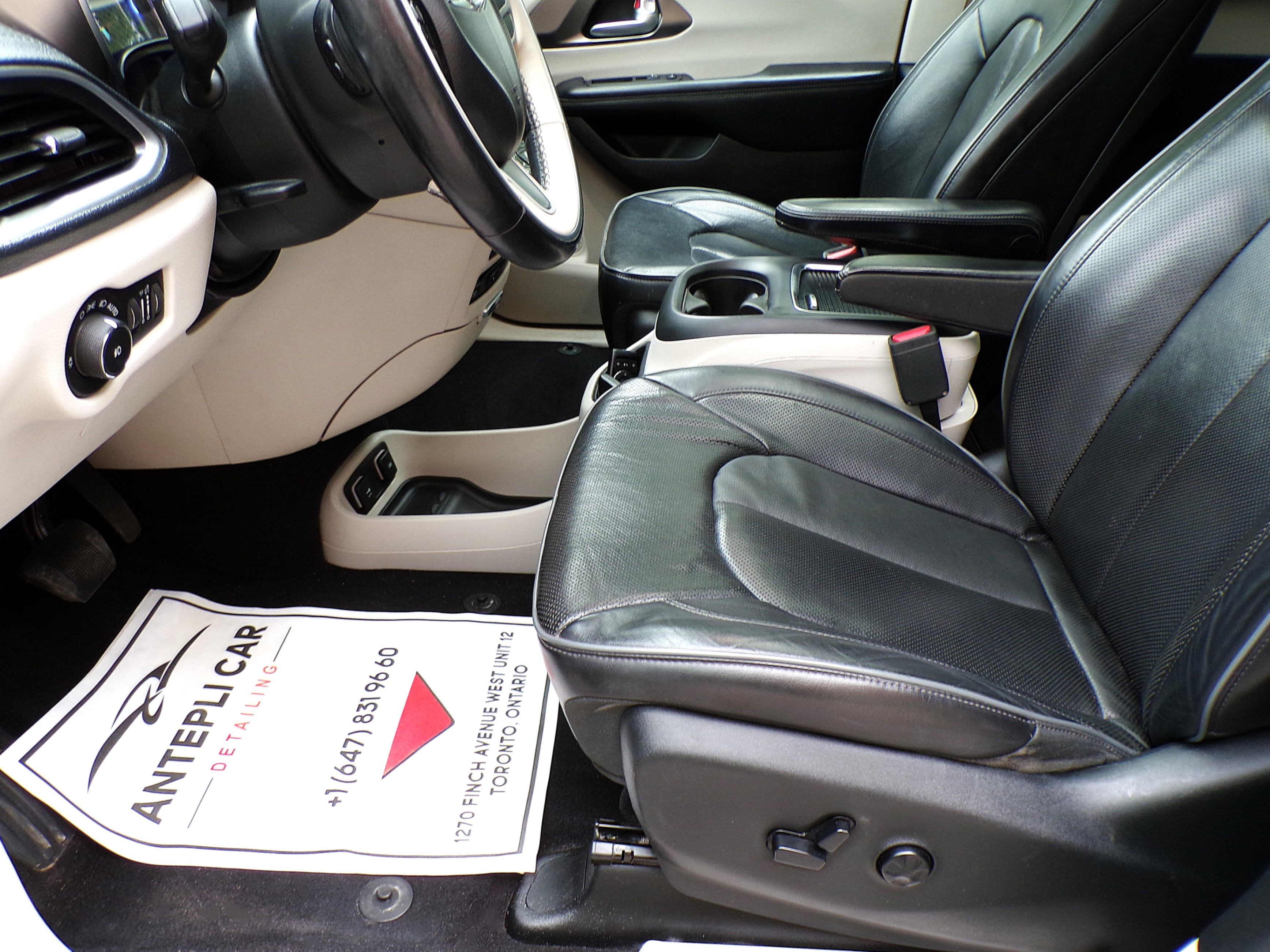 /autogallery/2017-Chrysler-Pacifica-17150727940604438.jpg