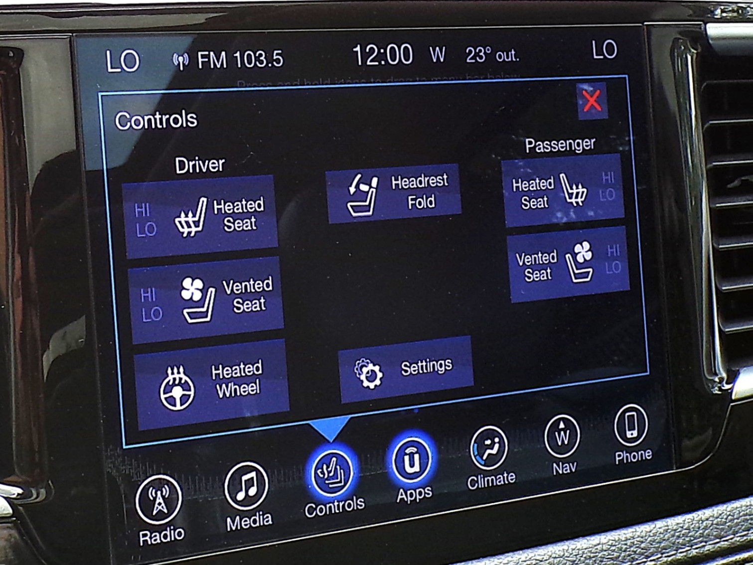 /autogallery/2017-Chrysler-Pacifica-5231963758935472.jpg