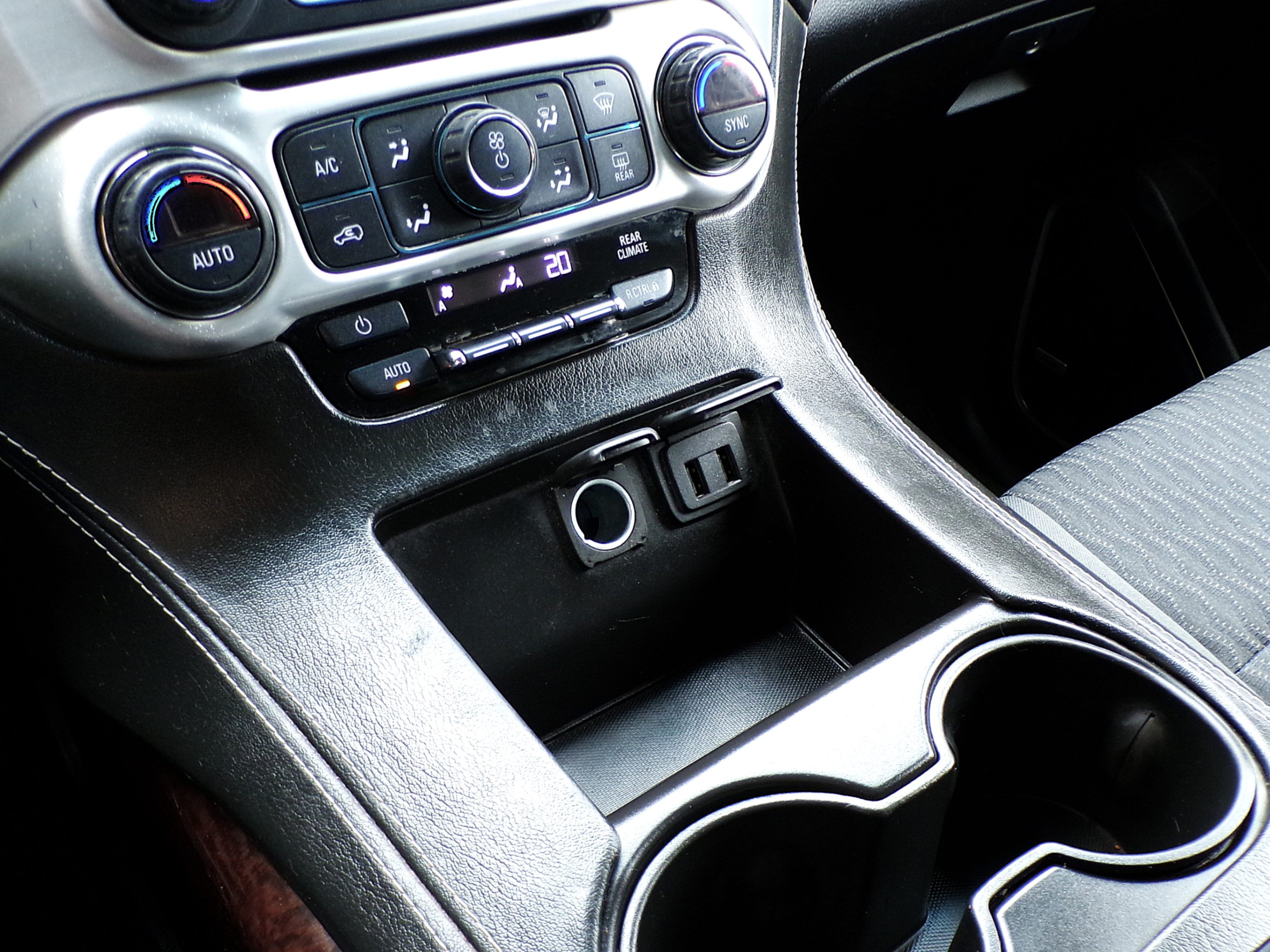 /autogallery/2017-GMC-Yukon-3230875054692768.jpg