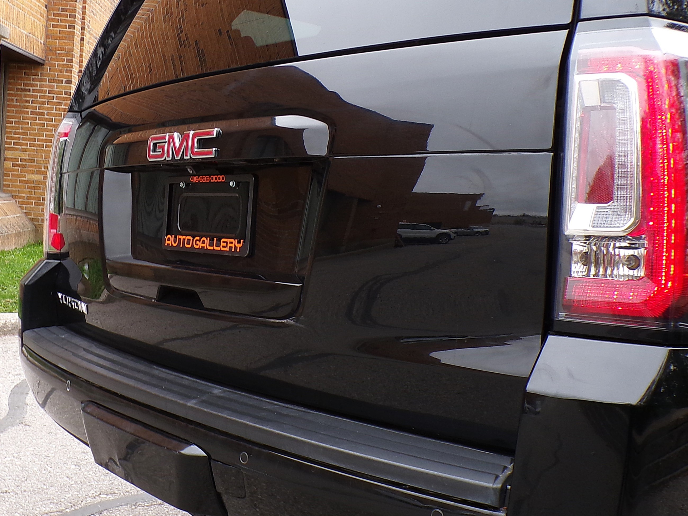 /autogallery/2017-GMC-Yukon-7775163285444007.jpg