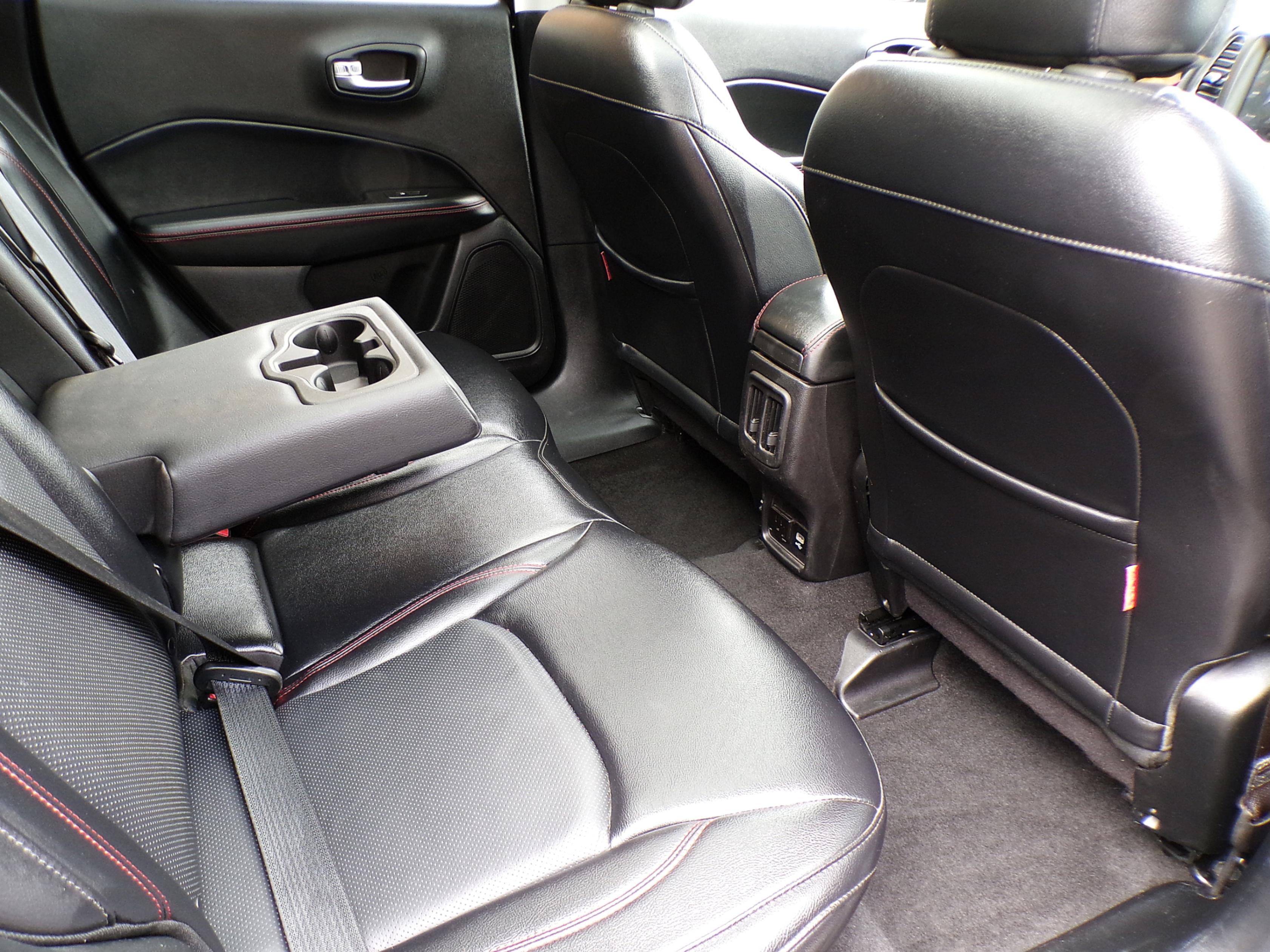 /autogallery/2017-Jeep-Compass-004196904791445855.jpg