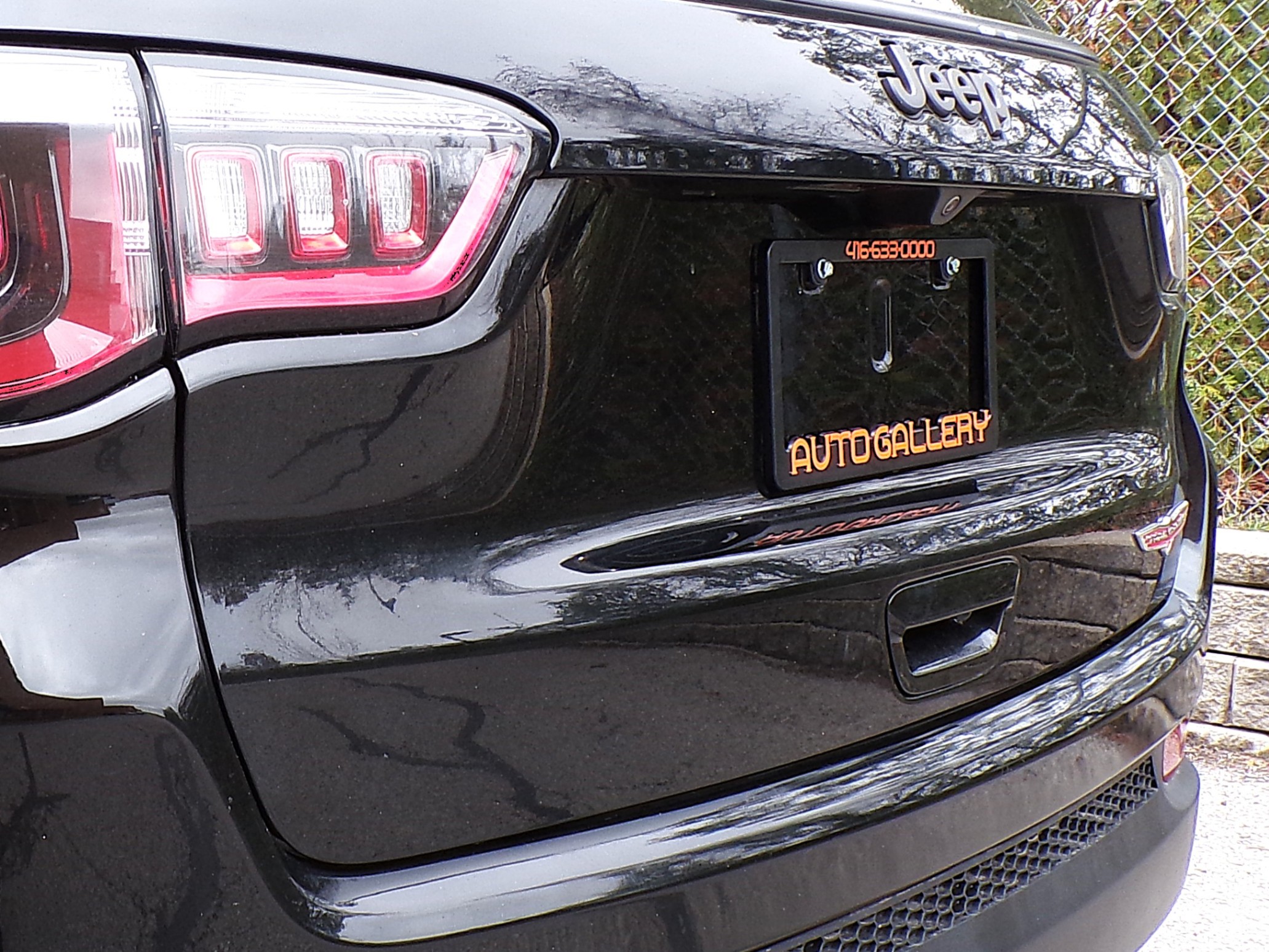 /autogallery/2017-Jeep-Compass-601587769854977.jpg